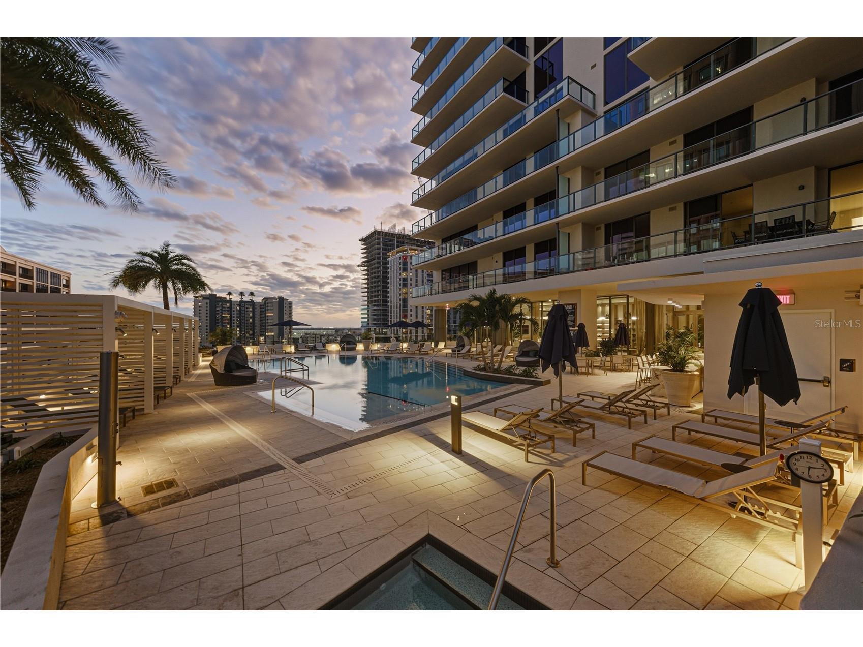 275 1st Avenue S #1701 Saint Petersburg FL 33701 TB8492368 image91