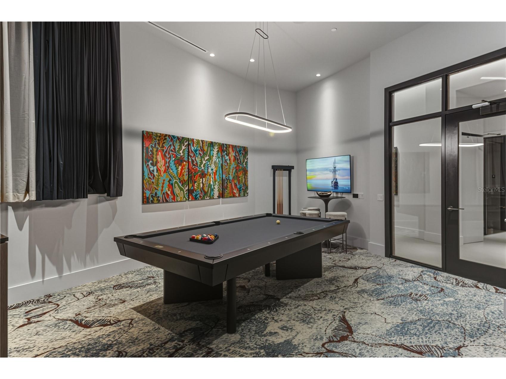 275 1st Avenue S #1701 Saint Petersburg FL 33701 TB8492368 image96