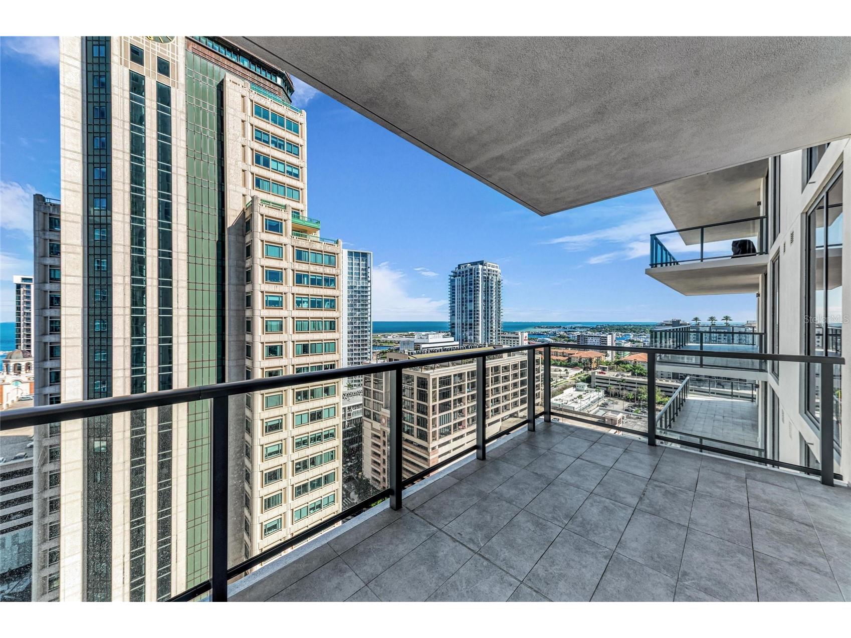 275 1st Avenue S #1904 Saint Petersburg FL 33701 A4687021 image29