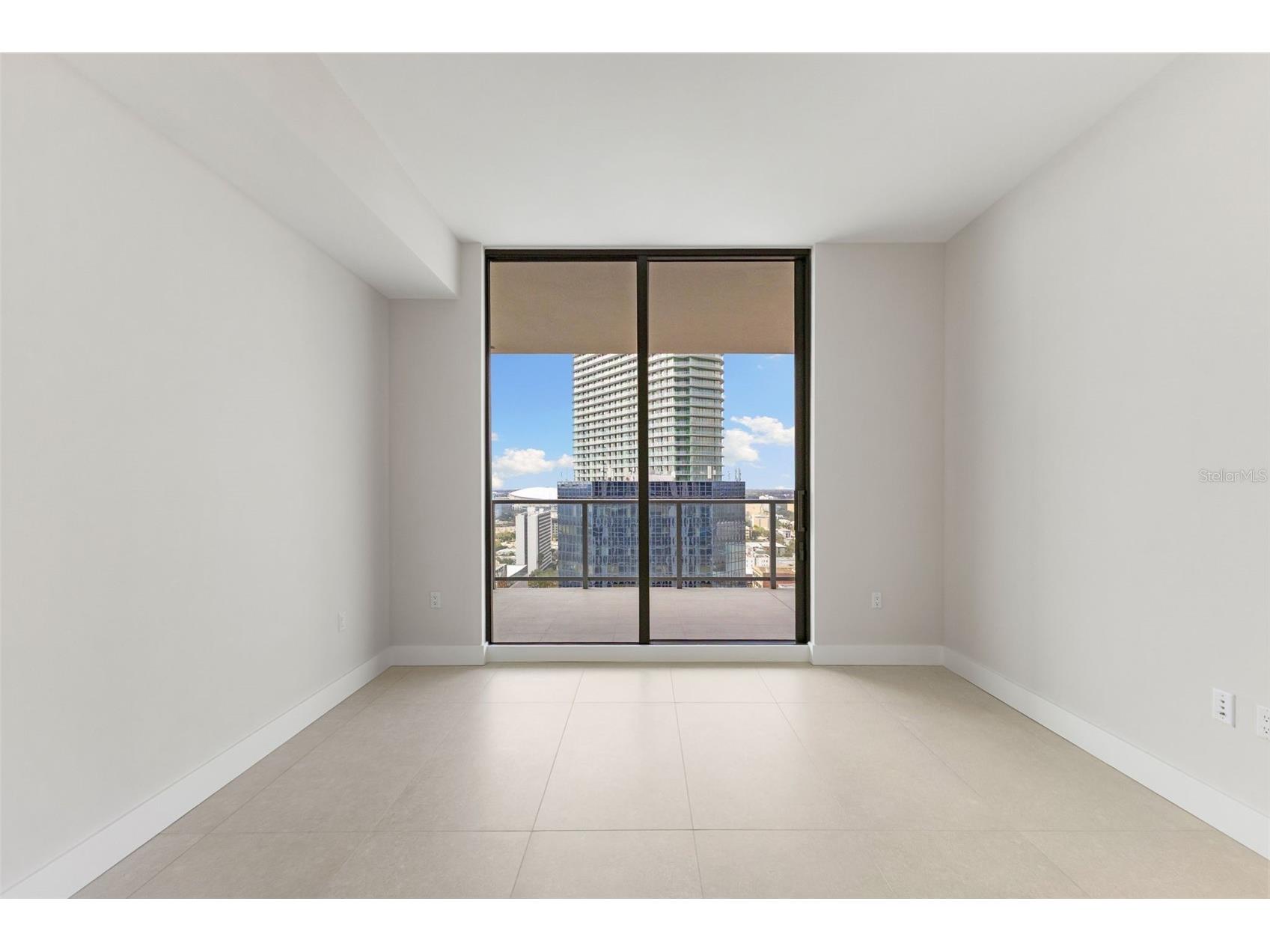 275 1st Avenue S #1907 Saint Petersburg FL 33701 TB8494291 image12