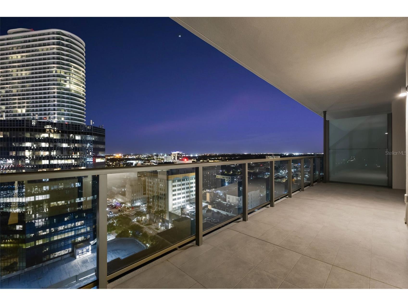 275 1st Avenue S #1907 Saint Petersburg FL 33701 TB8494291 image44