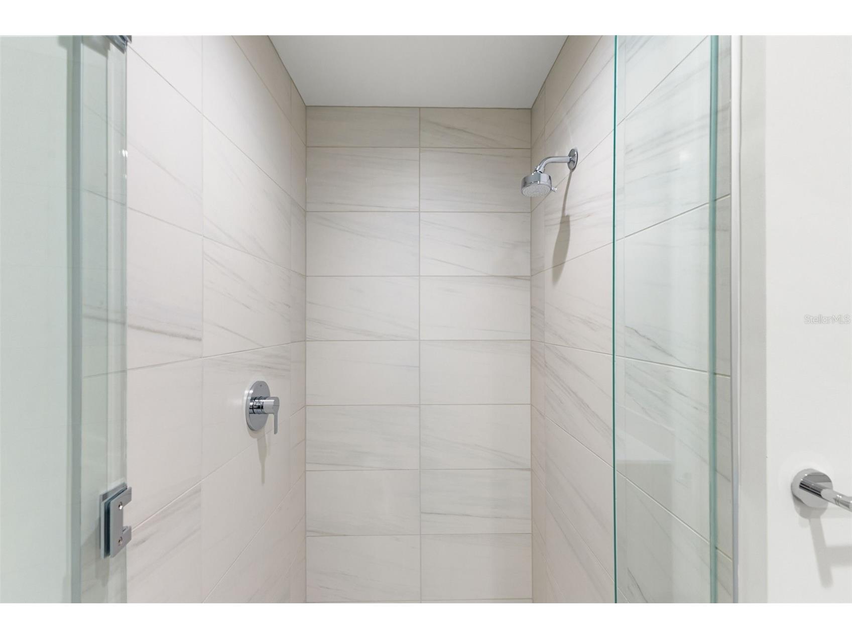 275 1st Avenue S #1907 Saint Petersburg FL 33701 TB8494291 image8