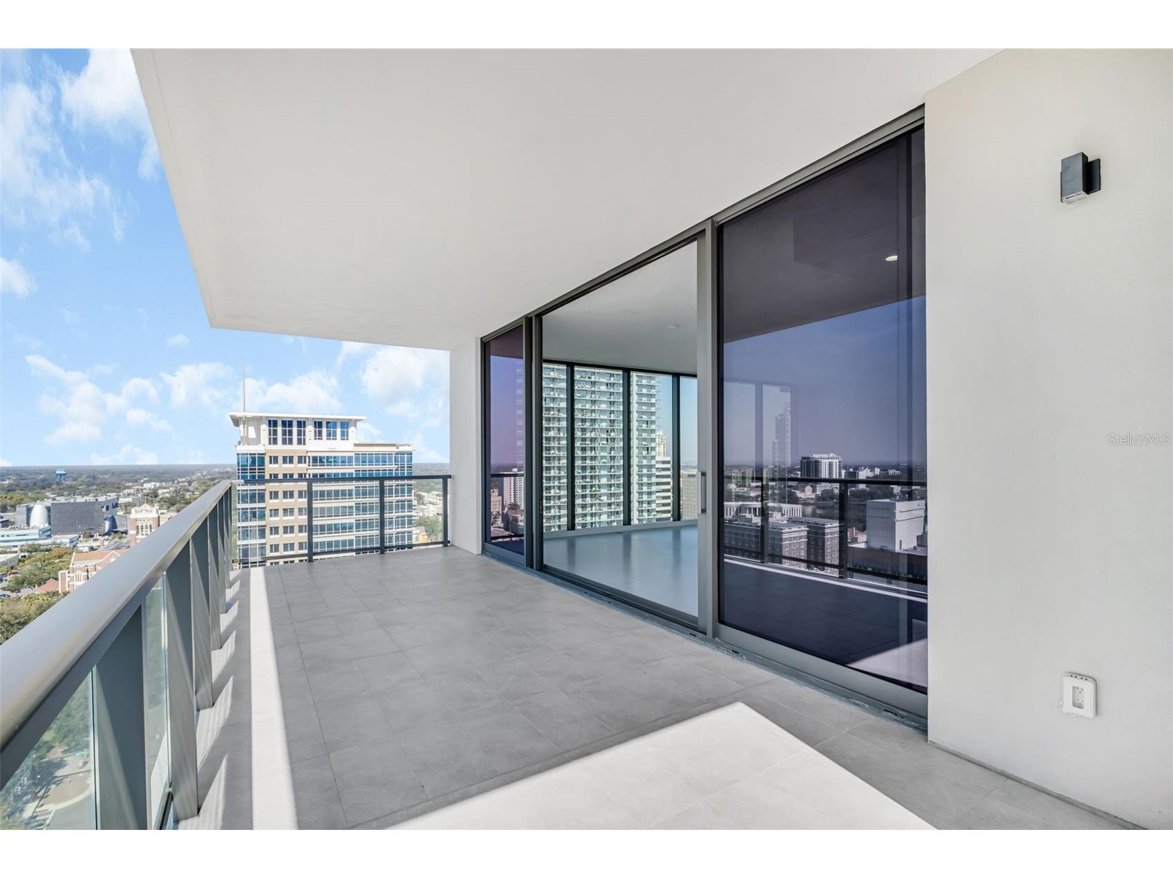 275 1st Avenue S #2001 Saint Petersburg FL 33701 TB8472986 image17