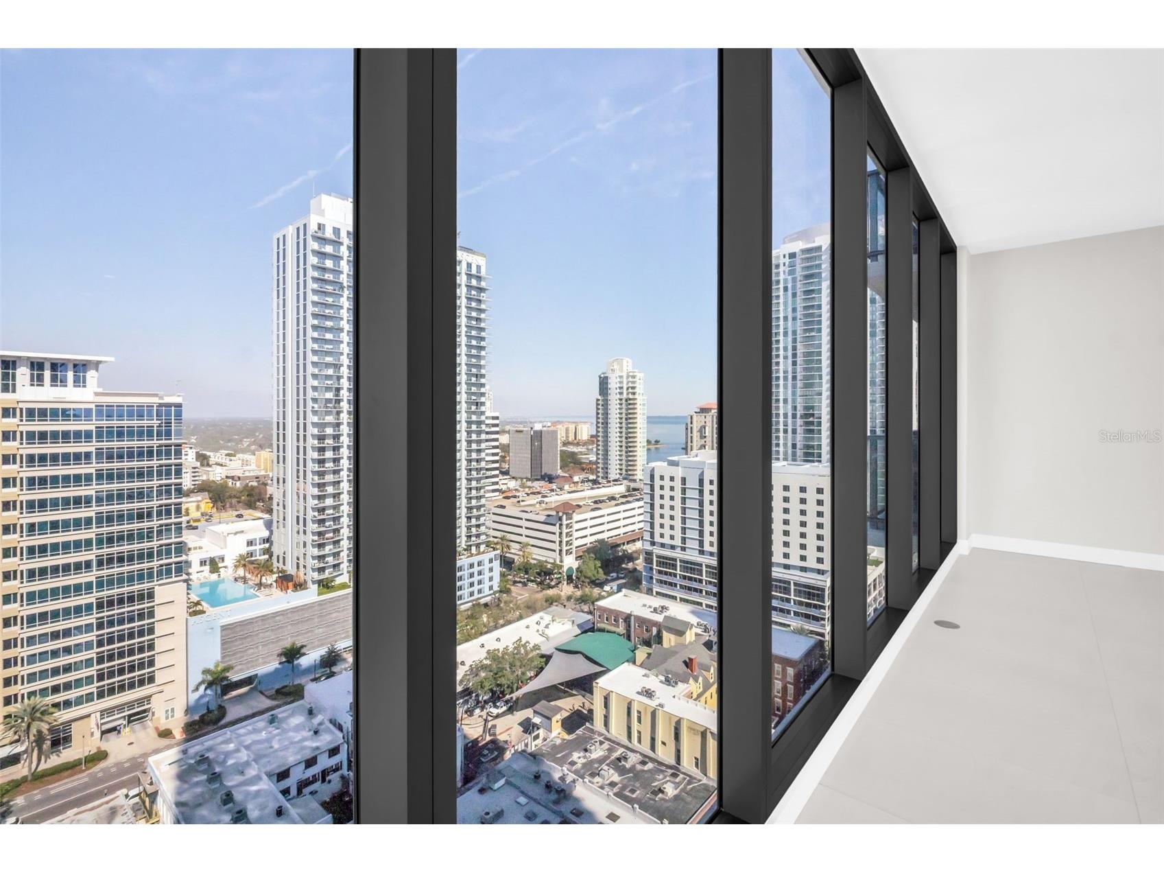 275 1st Avenue S #2001 Saint Petersburg FL 33701 TB8472986 image19