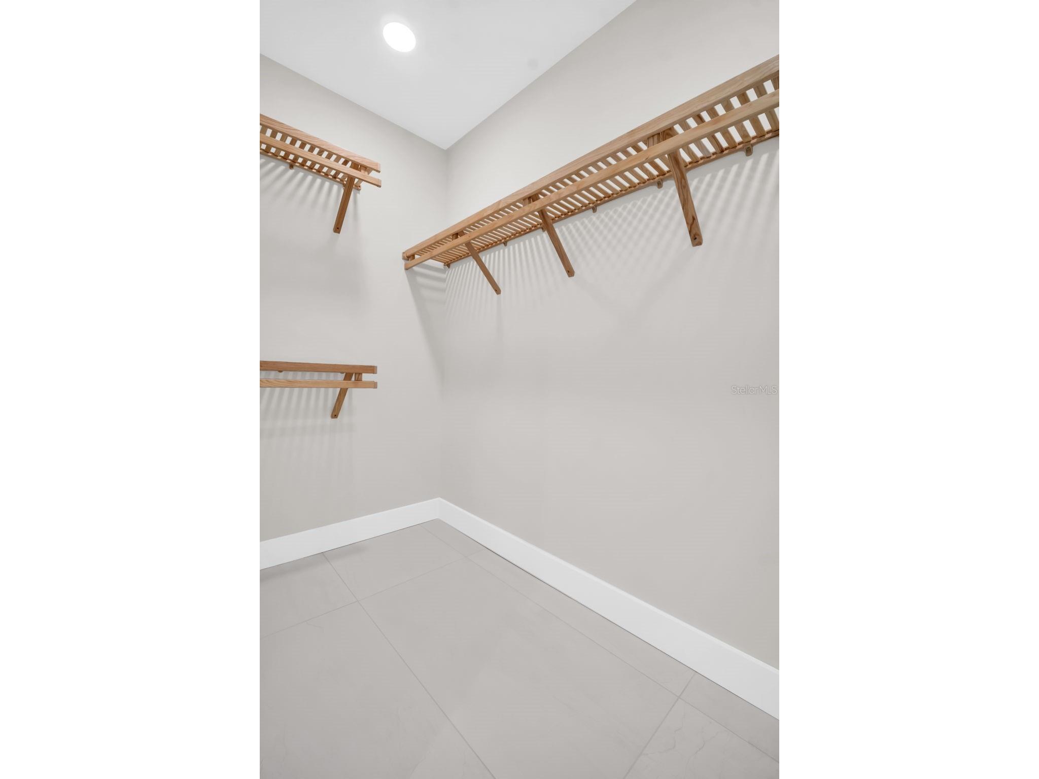 275 1st Avenue S #2001 Saint Petersburg FL 33701 TB8472986 image28