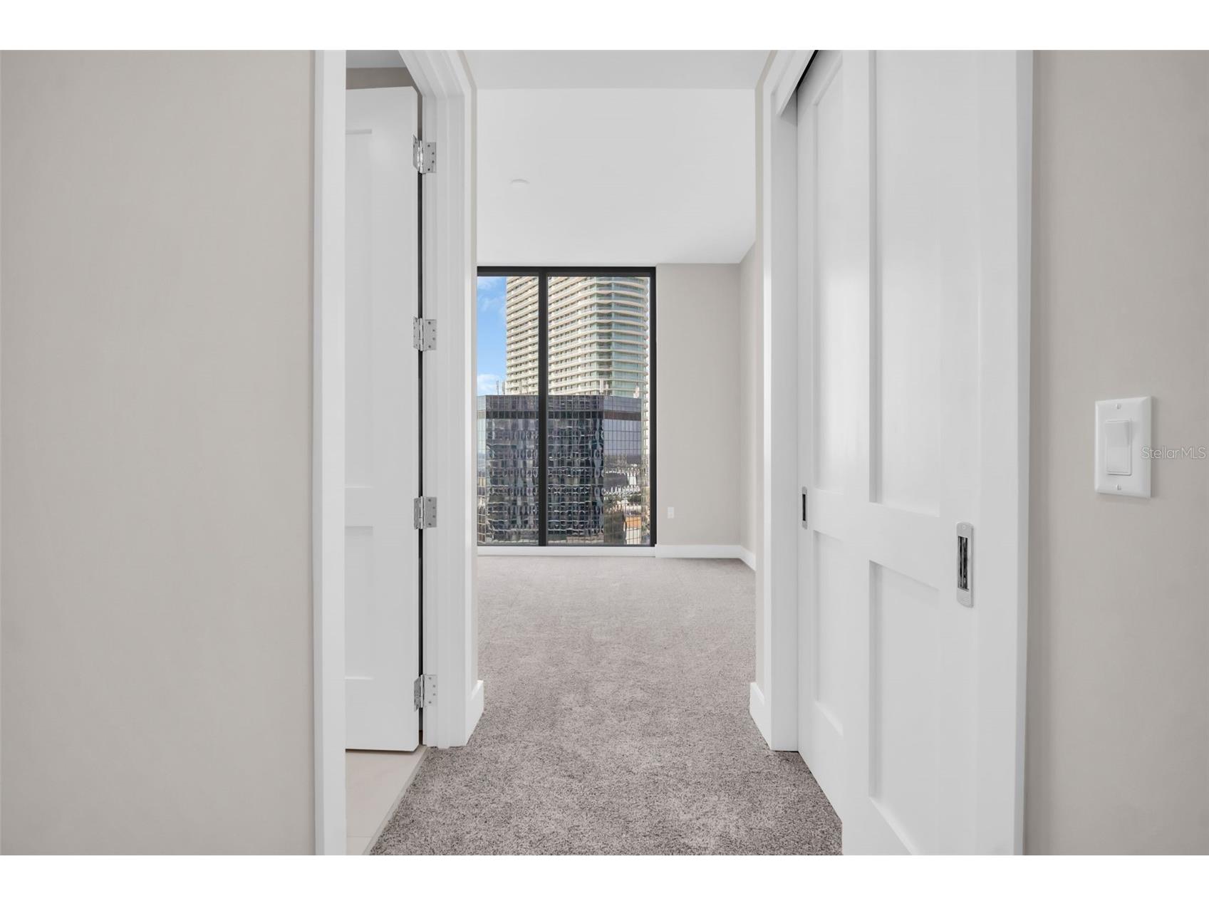 275 1st Avenue S #2001 Saint Petersburg FL 33701 TB8472986 image31