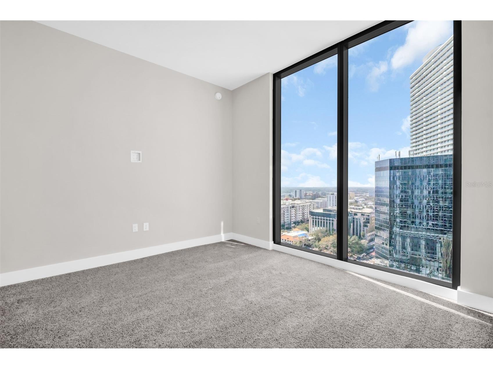 275 1st Avenue S #2001 Saint Petersburg FL 33701 TB8472986 image40