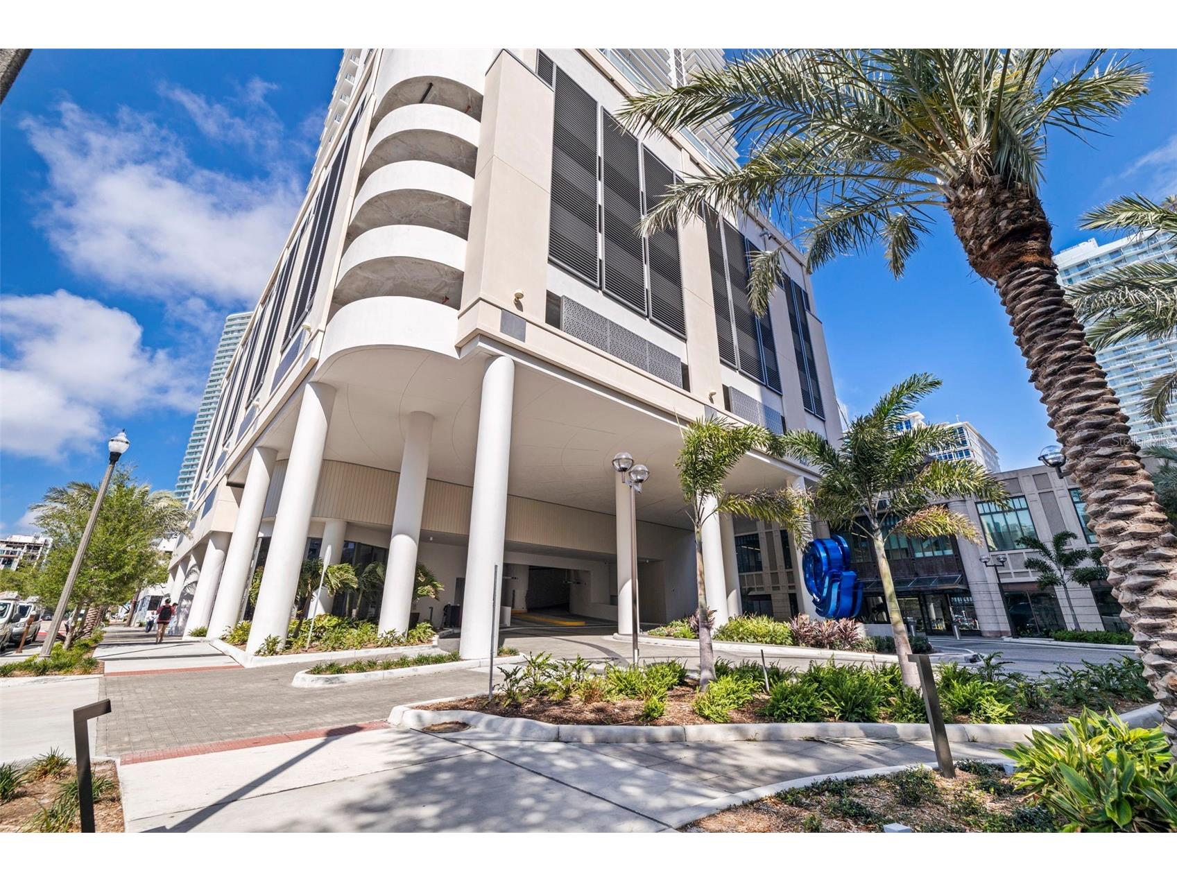 275 1st Avenue S #2201 Saint Petersburg FL 33701 - TAMPA BAY TB8487353 image1