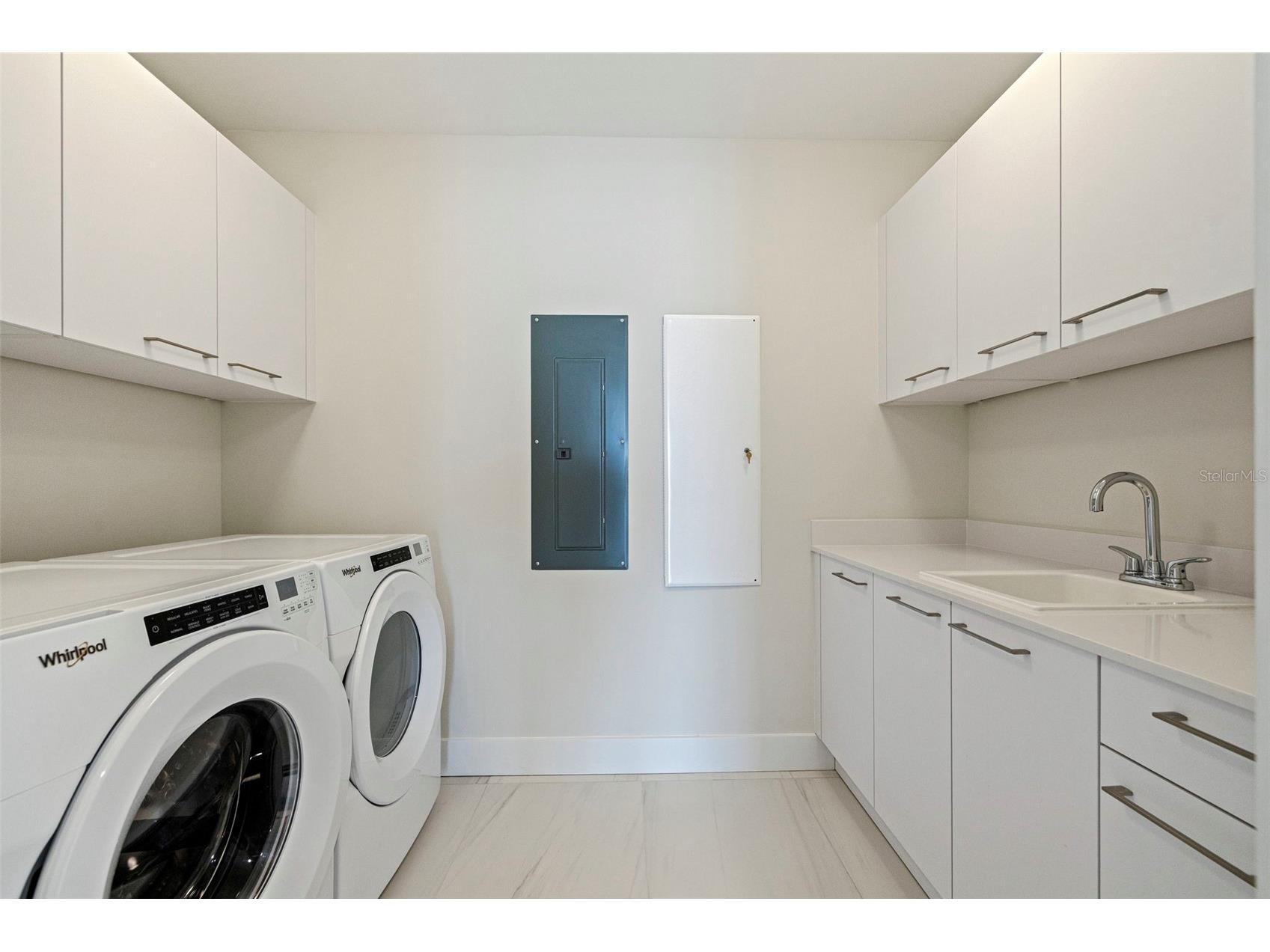 275 1st Avenue S #2201 Saint Petersburg FL 33701 - TAMPA BAY TB8487353 image37