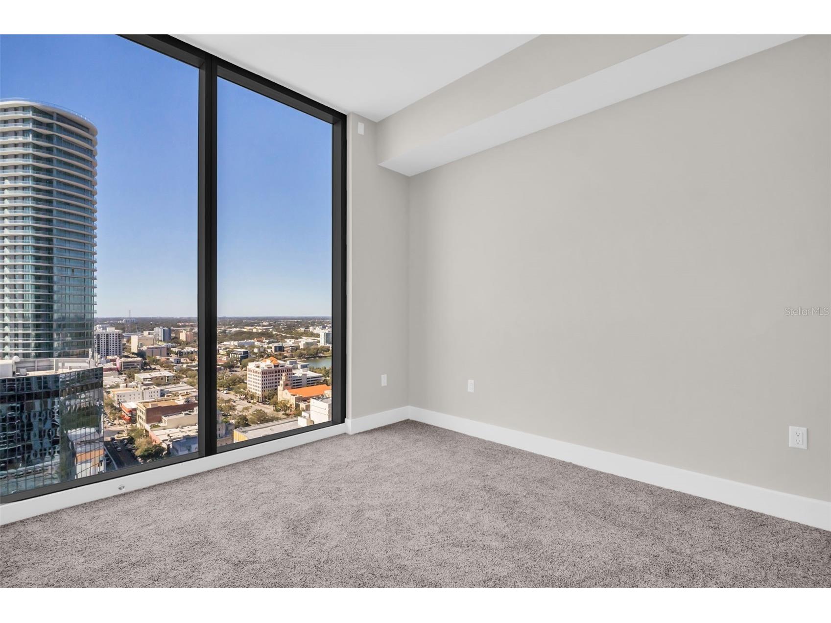 275 1st Avenue S #2708 Saint Petersburg FL 33701 TB8472071 image41