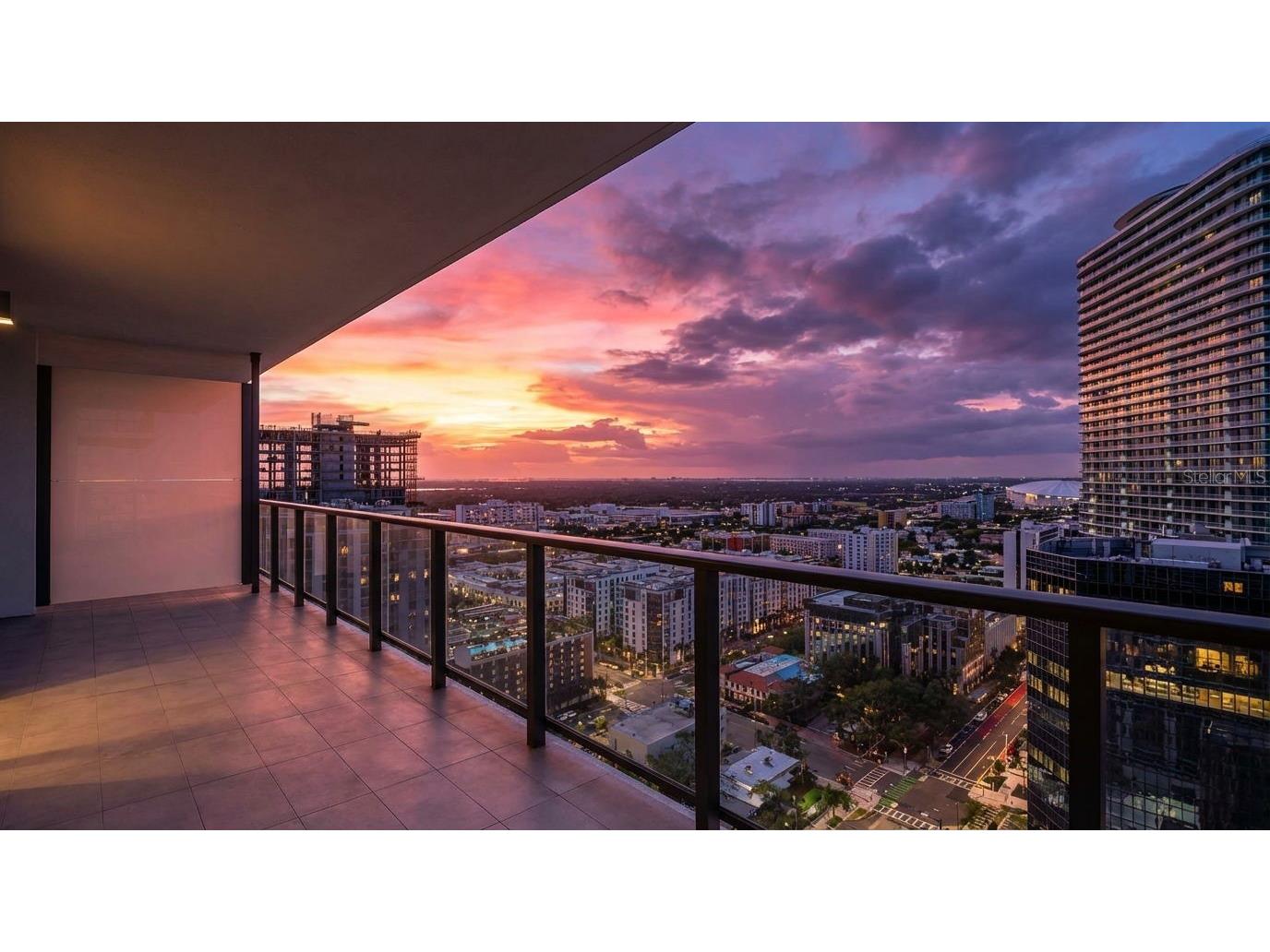275 1st Avenue S #2708 Saint Petersburg FL 33701 TB8472071 image91