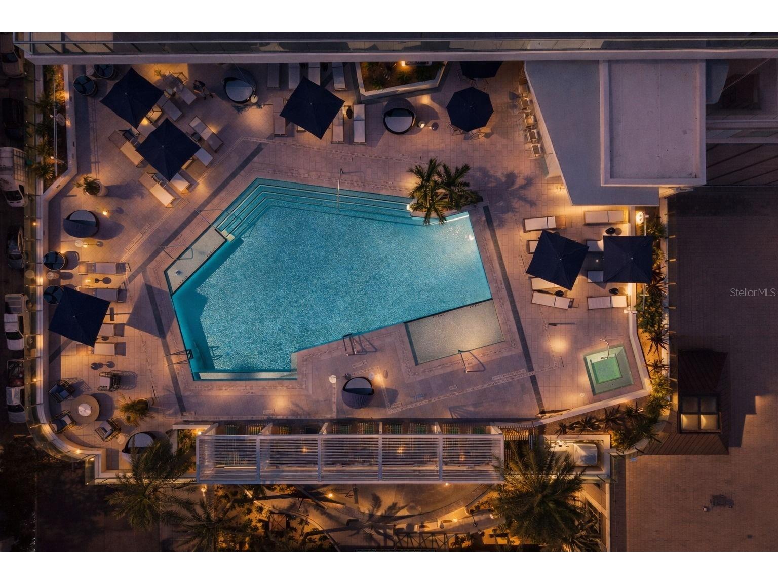 275 1st Avenue S #2708 Saint Petersburg FL 33701 TB8472071 image94