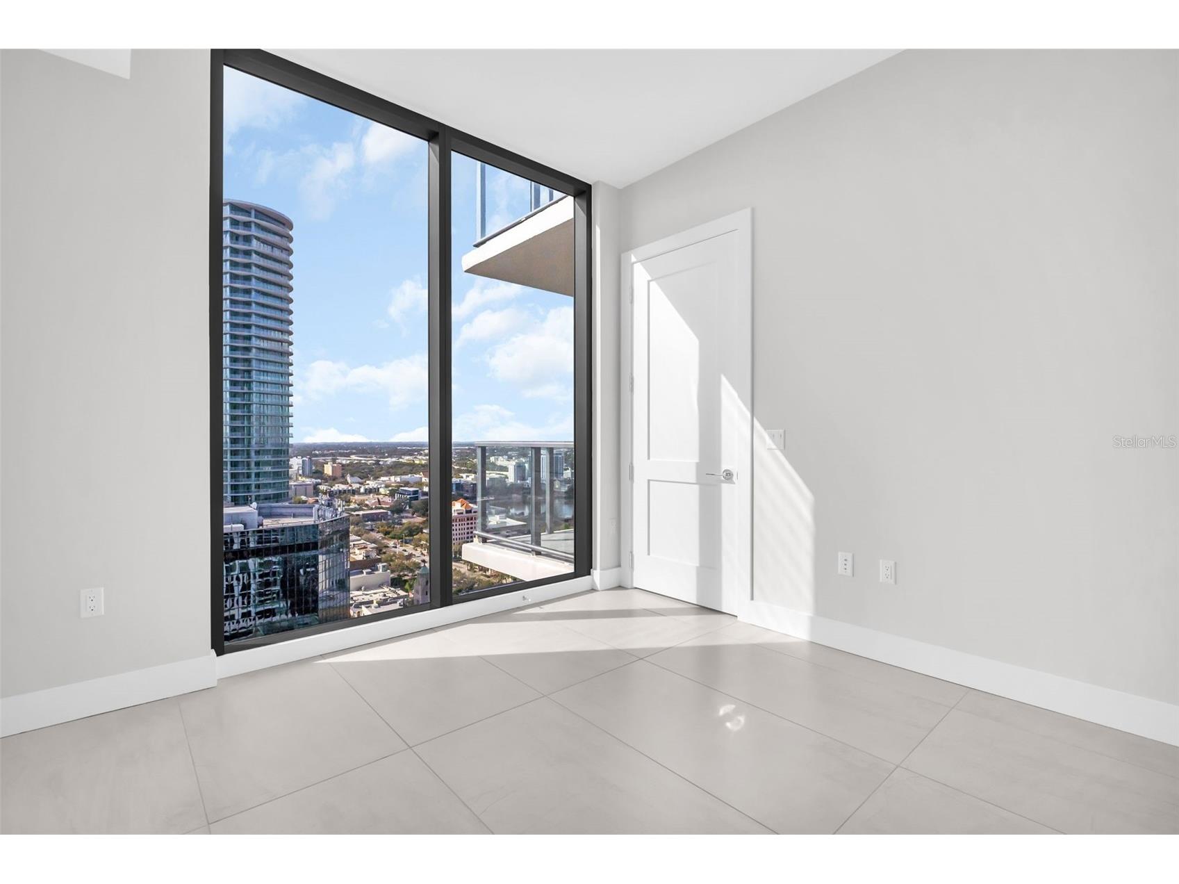 275 1st Avenue S #2807 Saint Petersburg FL 33701 TB8469347 image37