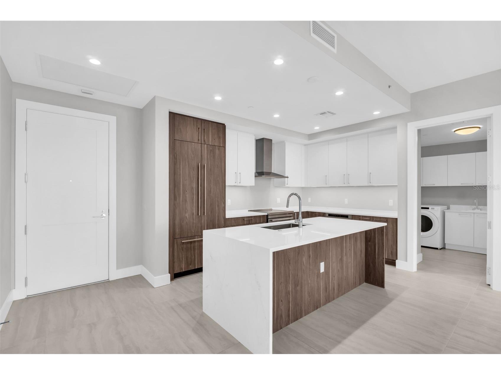 275 1st Avenue S #2807 Saint Petersburg FL 33701 TB8469347 image6