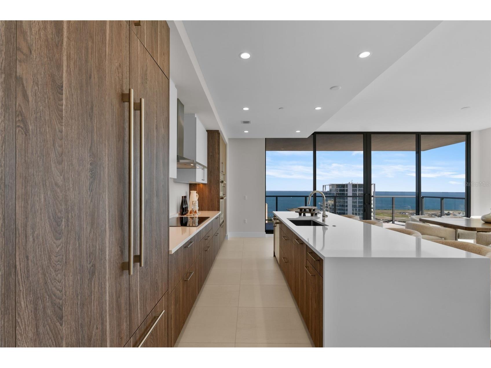 275 1st Avenue S #3205 Saint Petersburg FL 33701 TB8464646 image48