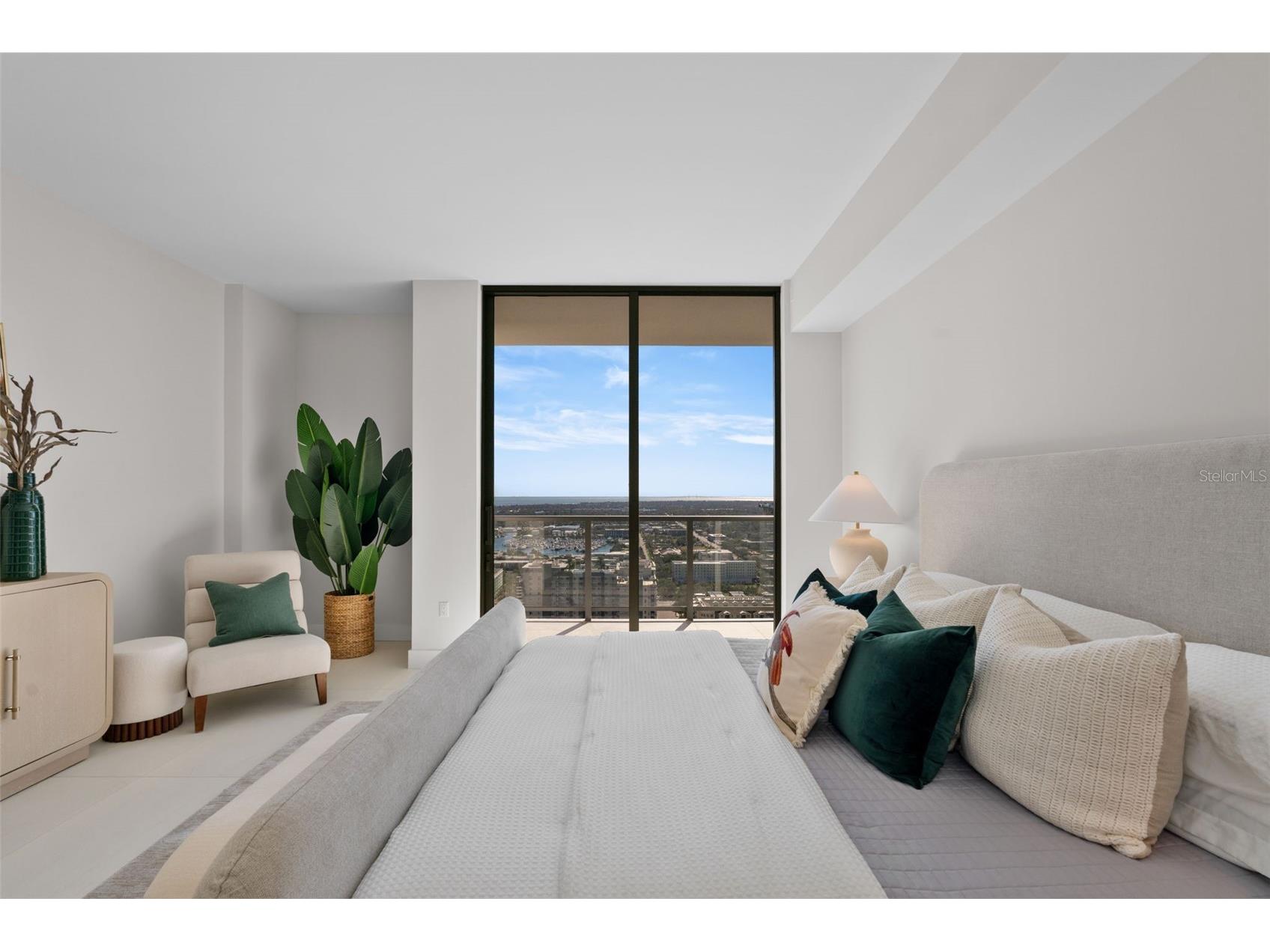 275 1st Avenue S #3205 Saint Petersburg FL 33701 TB8464646 image53