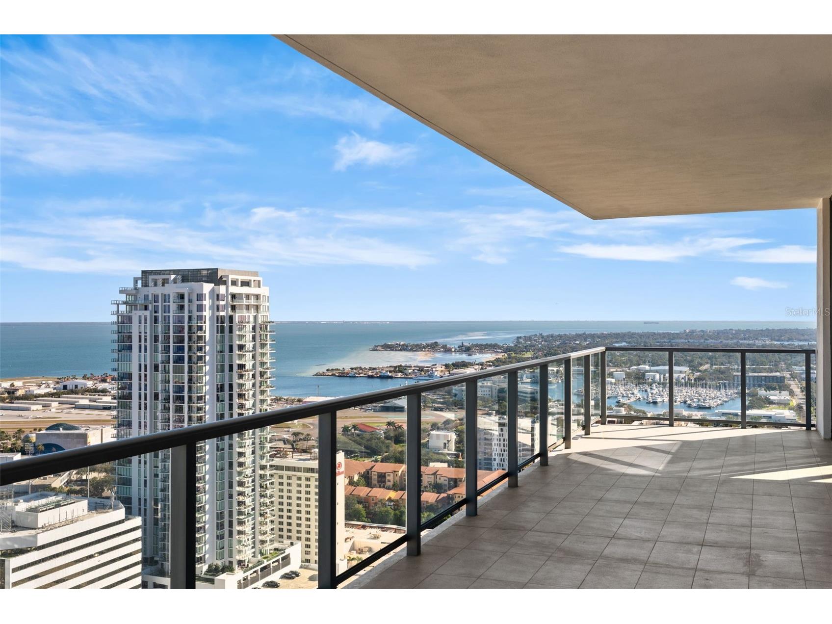 275 1st Avenue S #3205 Saint Petersburg FL 33701 TB8464646 image74