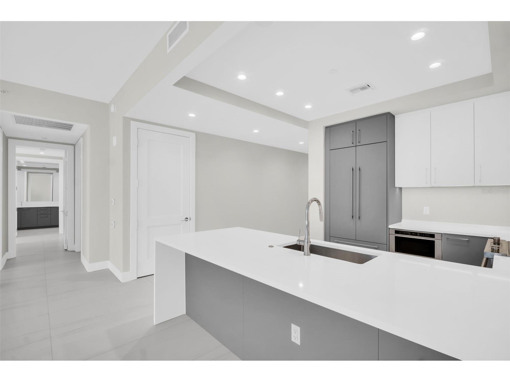 275 1st Avenue S #3304 Saint Petersburg FL 33701 TB8475195 image9