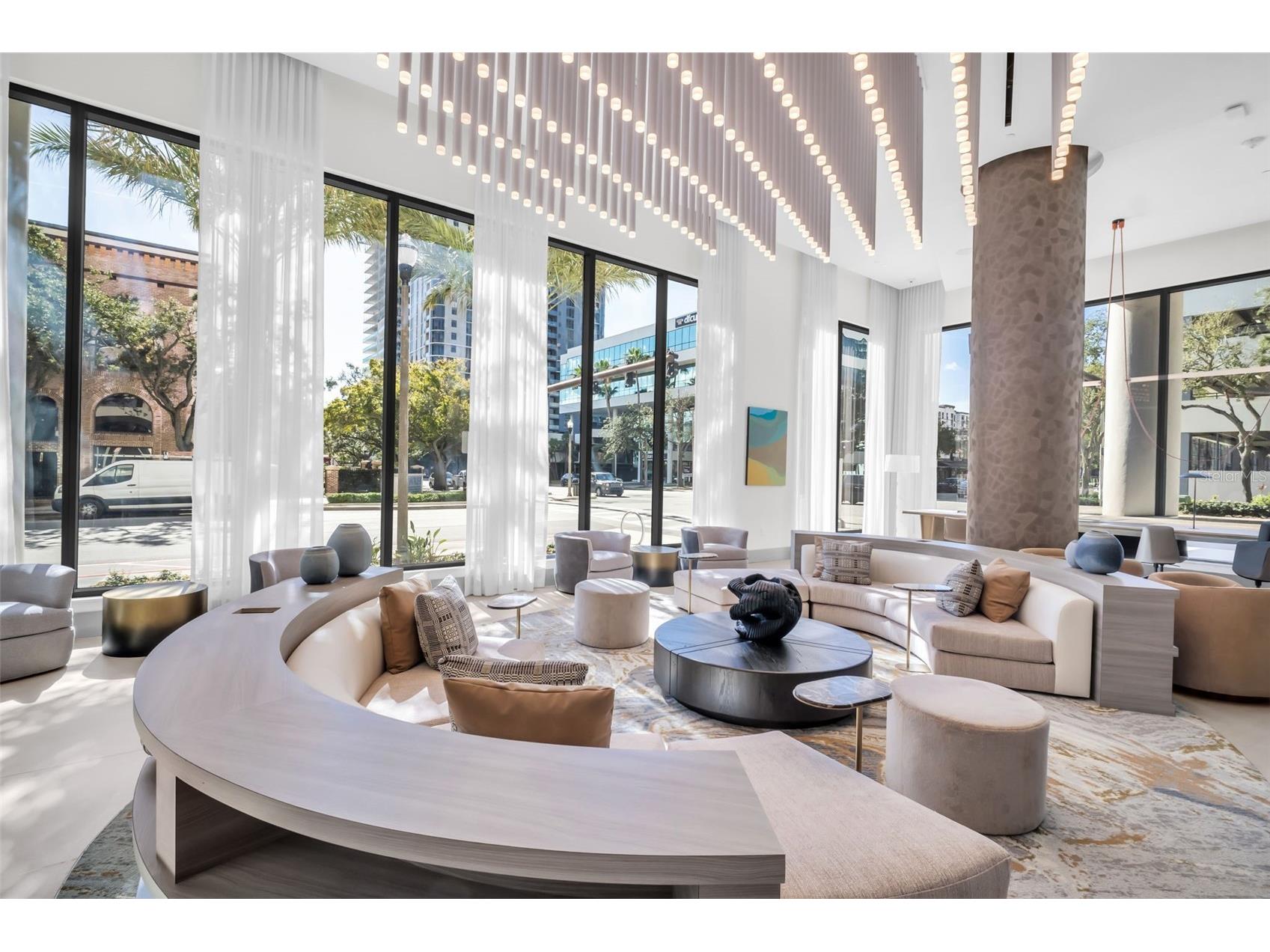 275 1st Avenue S #3304 Saint Petersburg FL 33701 TB8475195 image96