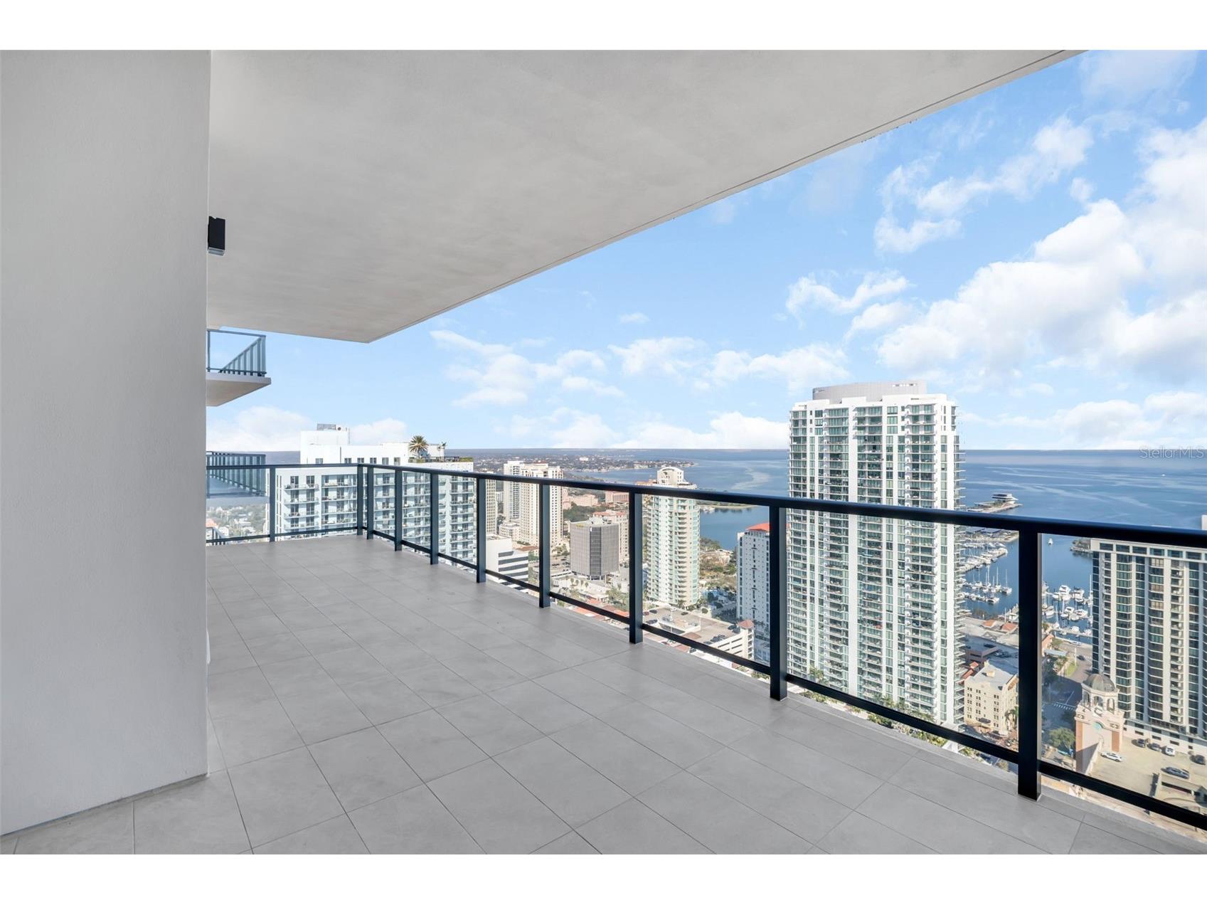 275 1st Avenue S #3703 Saint Petersburg FL 33701 TB8470511 image21
