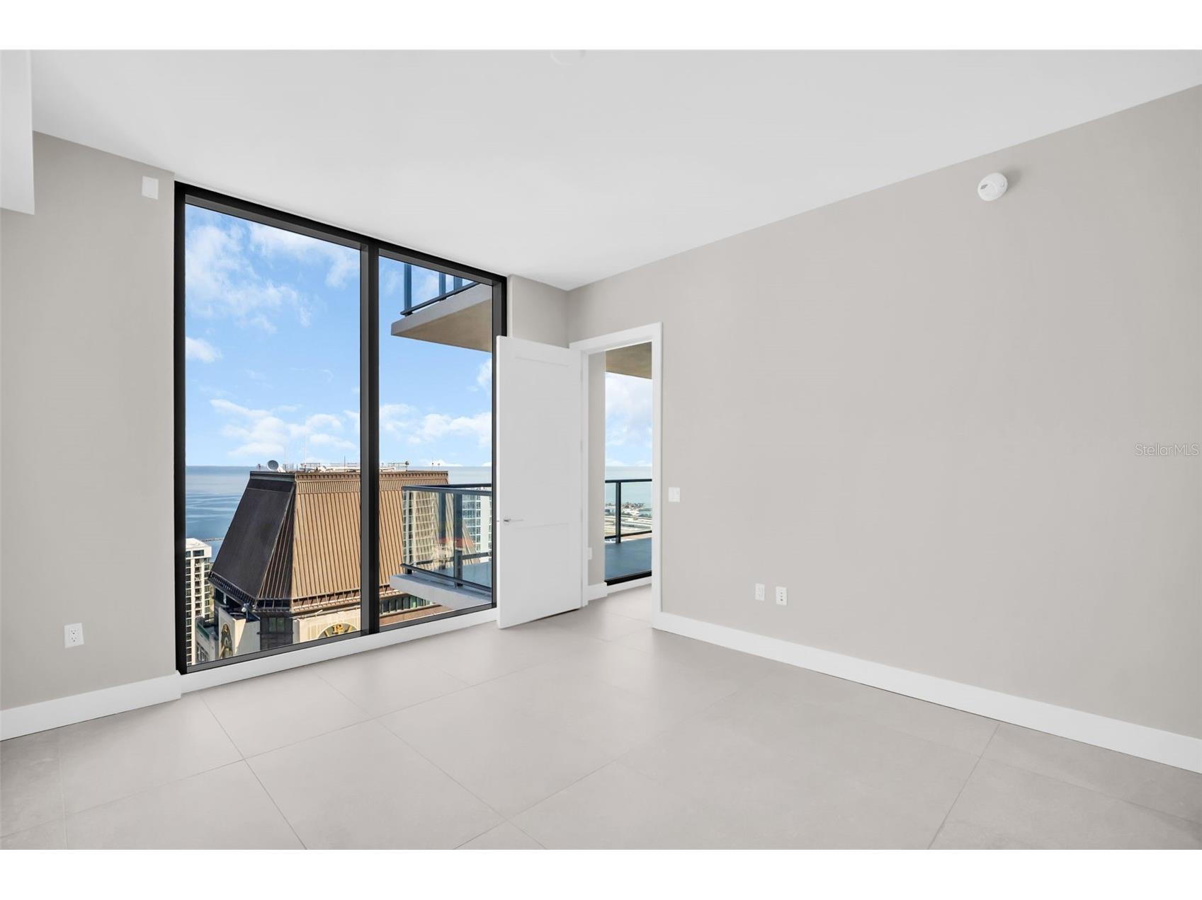 275 1st Avenue S #3703 Saint Petersburg FL 33701 TB8470511 image31