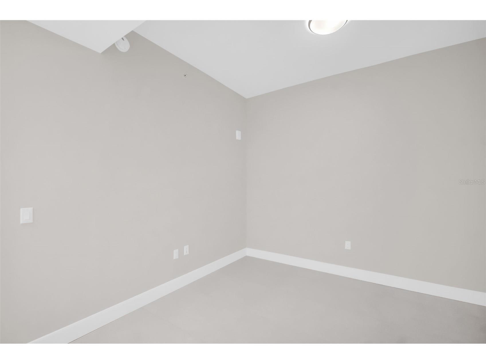 275 1st Avenue S #3703 Saint Petersburg FL 33701 TB8470511 image4