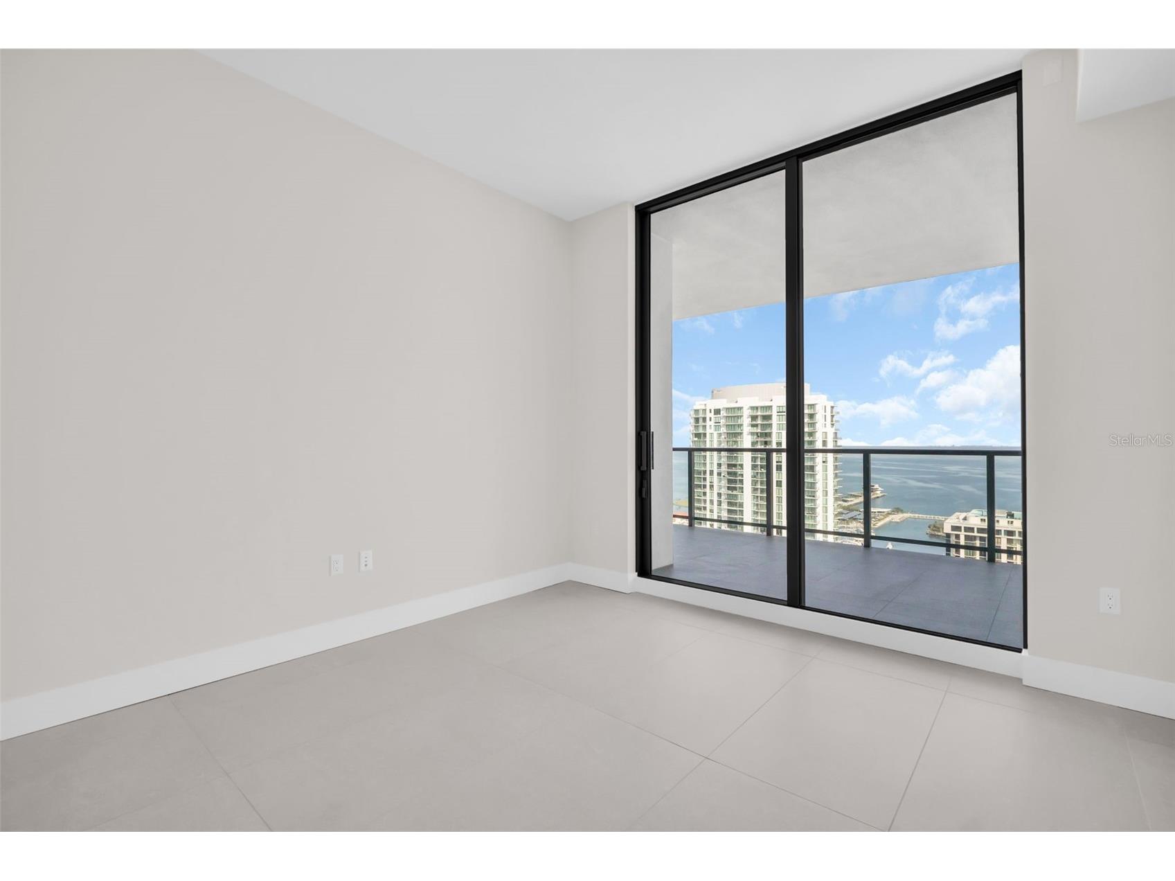275 1st Avenue S #3703 Saint Petersburg FL 33701 TB8470511 image40