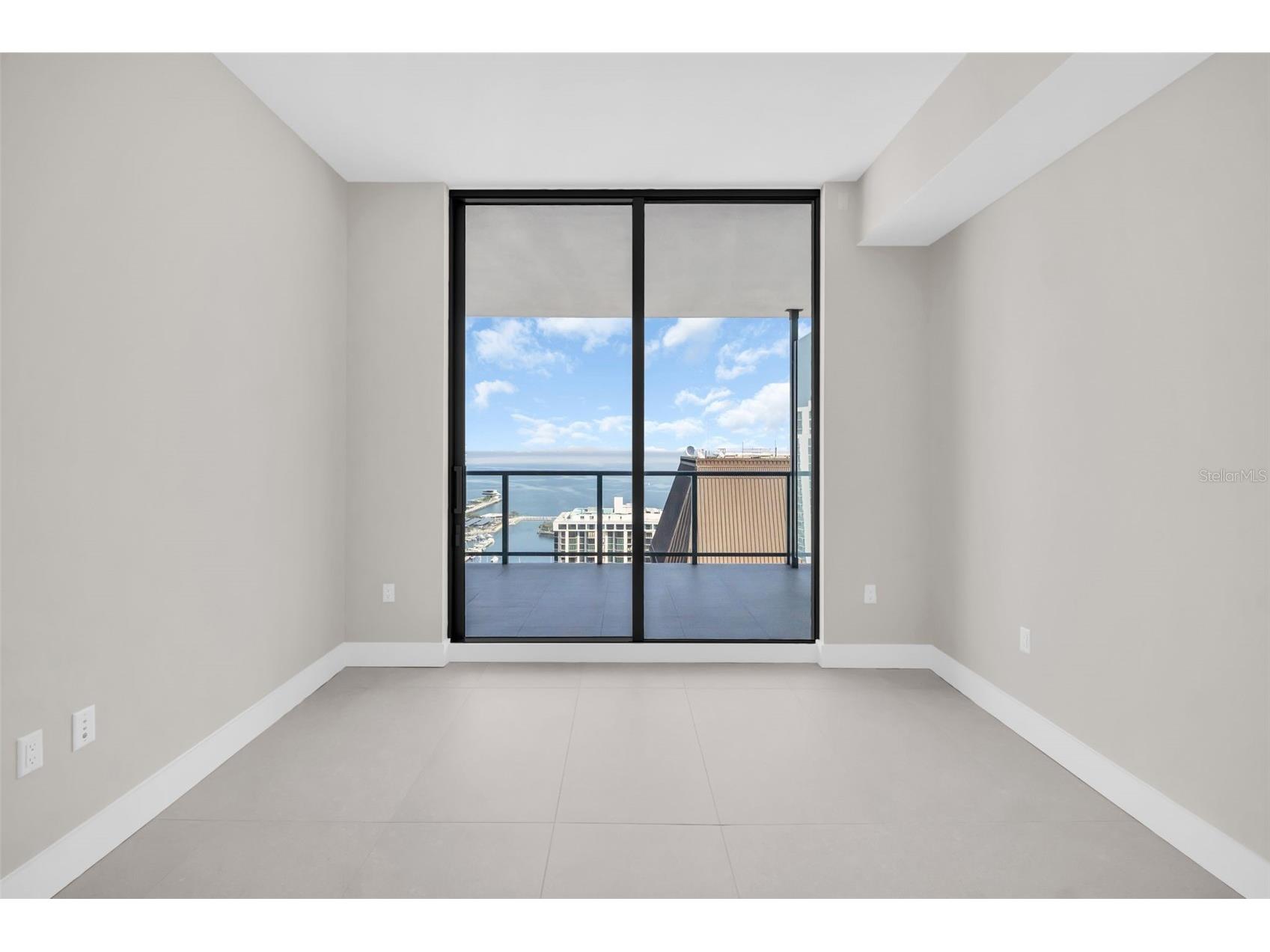 275 1st Avenue S #3703 Saint Petersburg FL 33701 TB8470511 image43