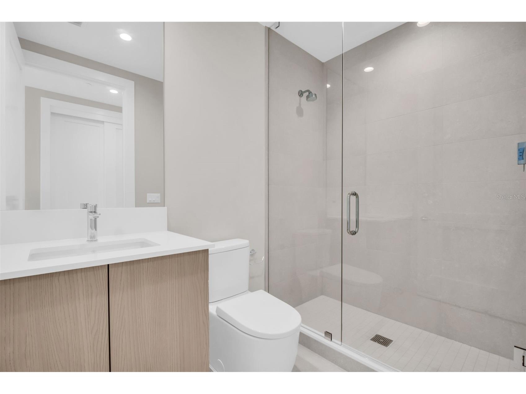 275 1st Avenue S #3703 Saint Petersburg FL 33701 TB8470511 image44