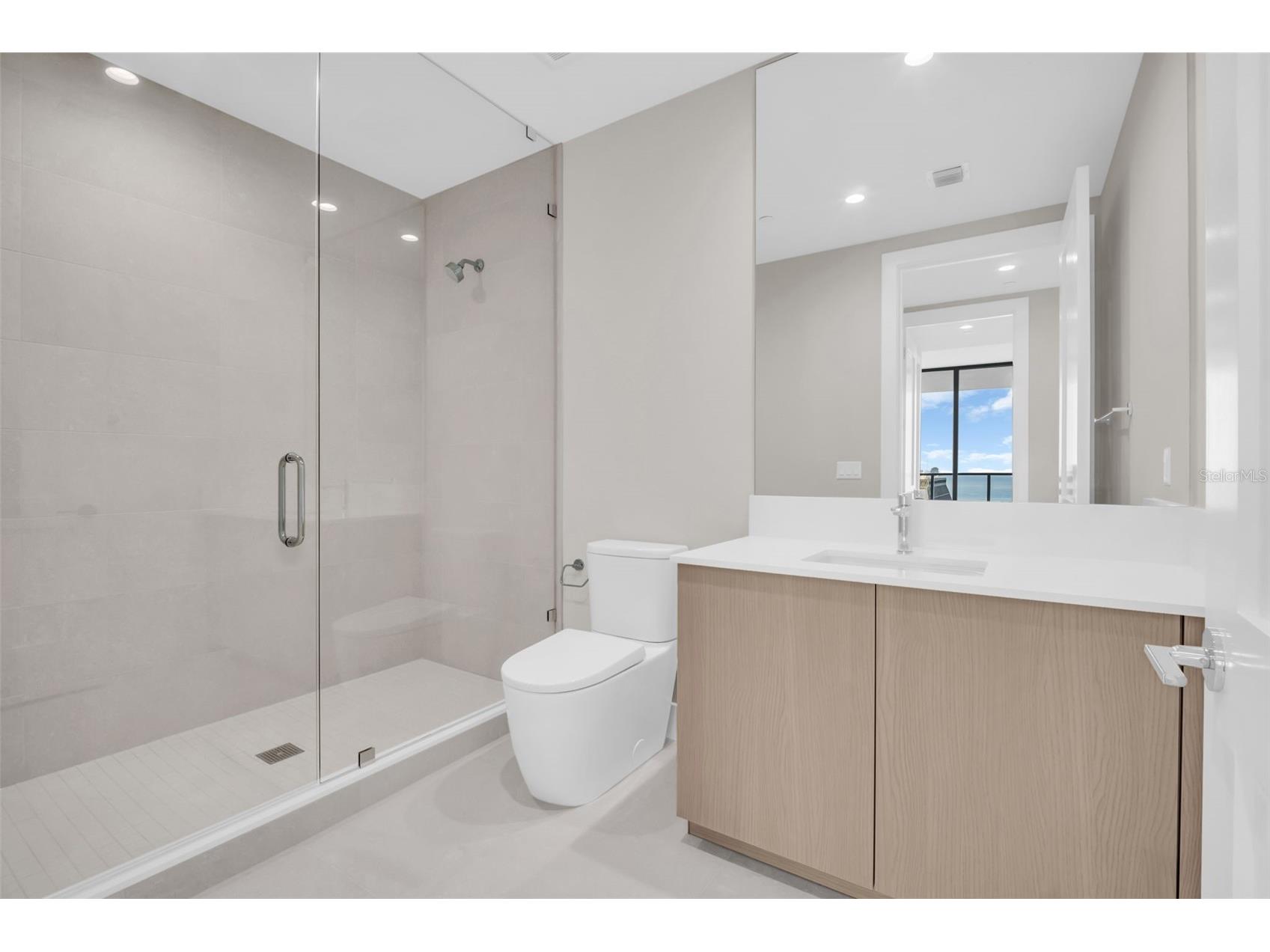 275 1st Avenue S #3703 Saint Petersburg FL 33701 TB8470511 image47