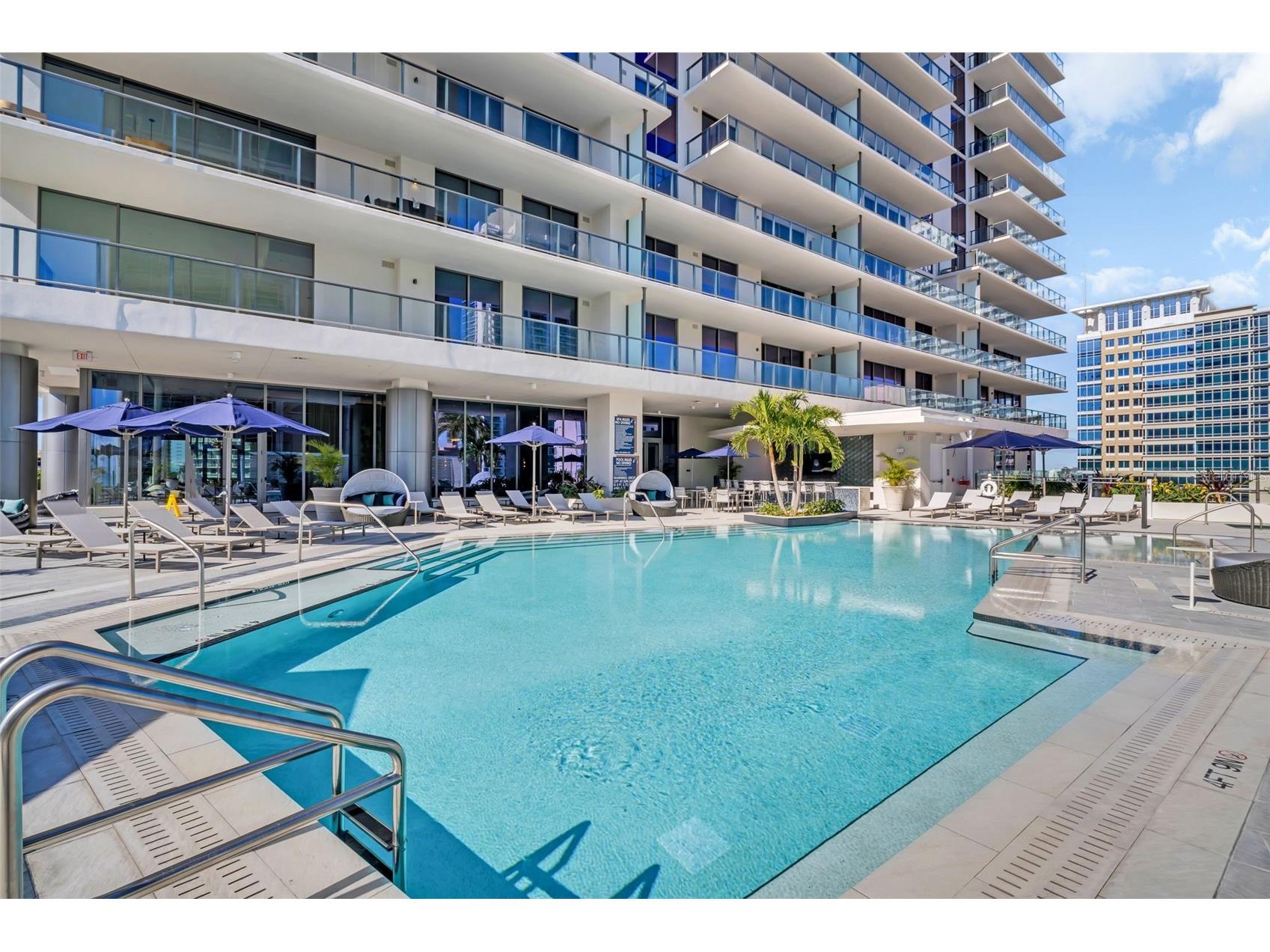 275 1st Avenue S #3703 Saint Petersburg FL 33701 TB8470511 image61