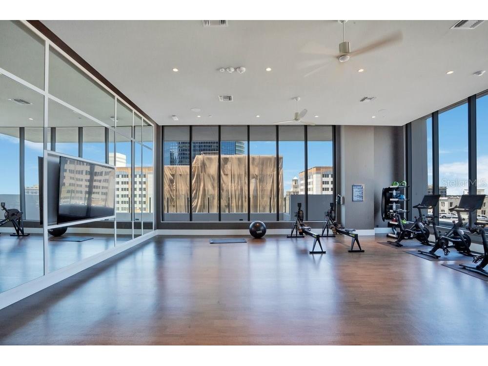 275 1st Avenue S #3808 Saint Petersburg FL 33701 O6404091 image82