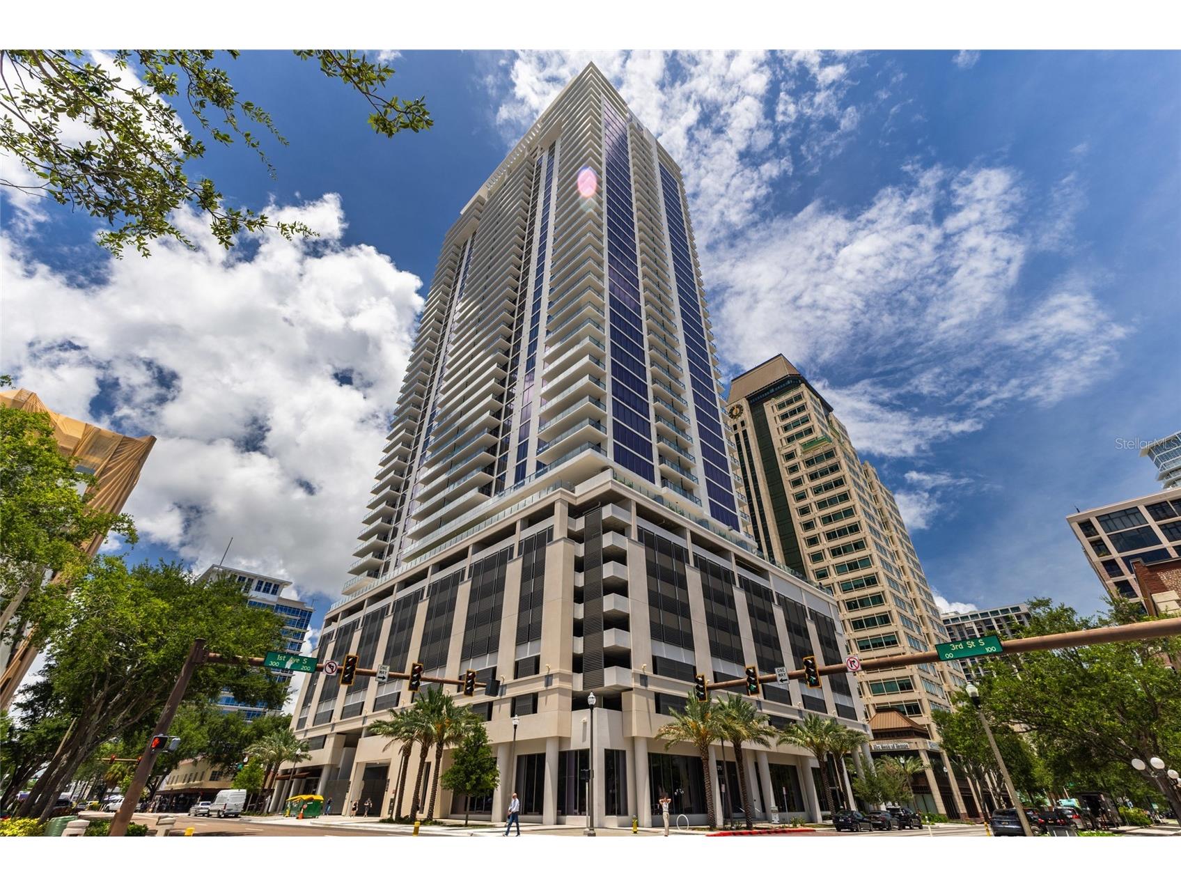 275 1st Avenue S #3908 Saint Petersburg FL 33701 A4697444 image1