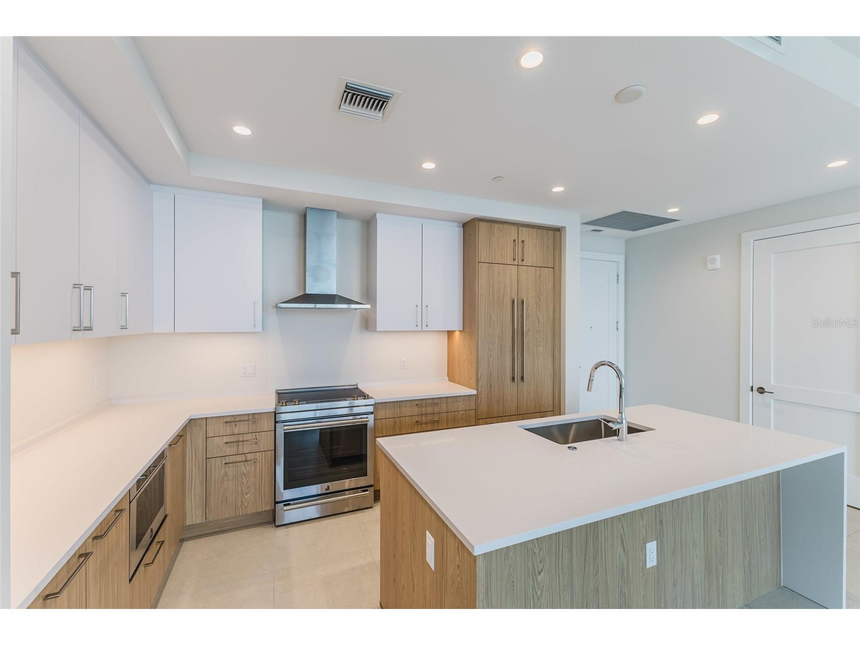 275 1st Avenue S #3908 Saint Petersburg FL 33701 A4697444 image11