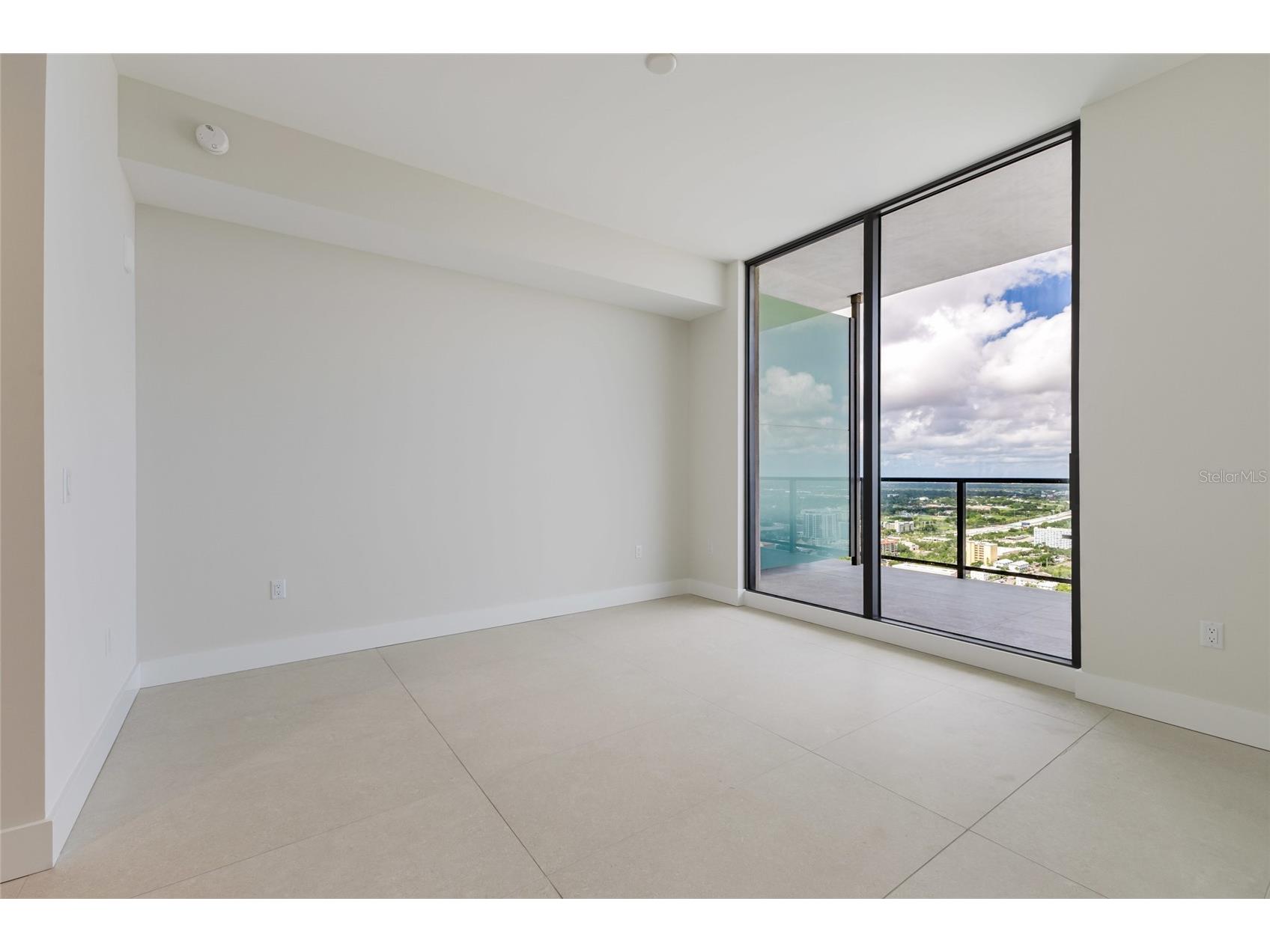 275 1st Avenue S #3908 Saint Petersburg FL 33701 A4697444 image12