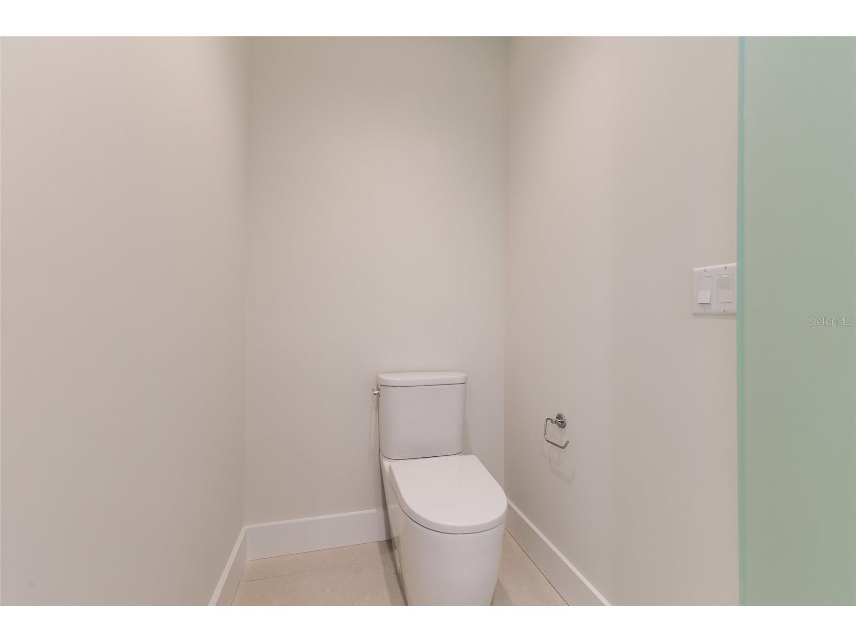 275 1st Avenue S #3908 Saint Petersburg FL 33701 A4697444 image18
