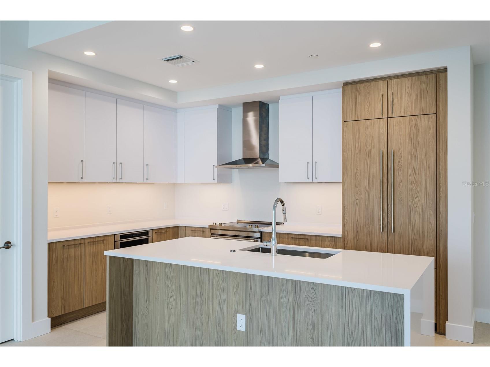 275 1st Avenue S #3908 Saint Petersburg FL 33701 A4697444 image7