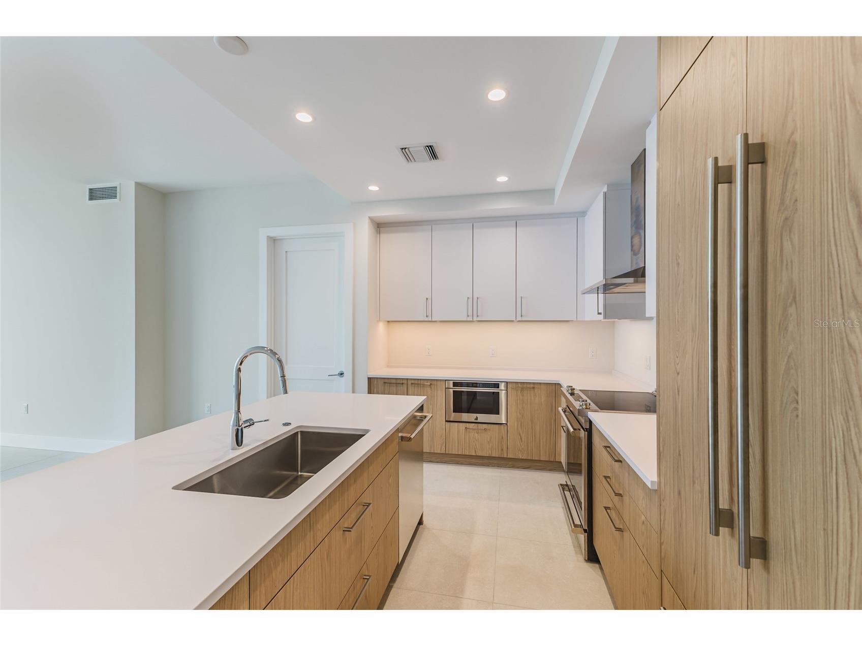 275 1st Avenue S #3908 Saint Petersburg FL 33701 A4697444 image9
