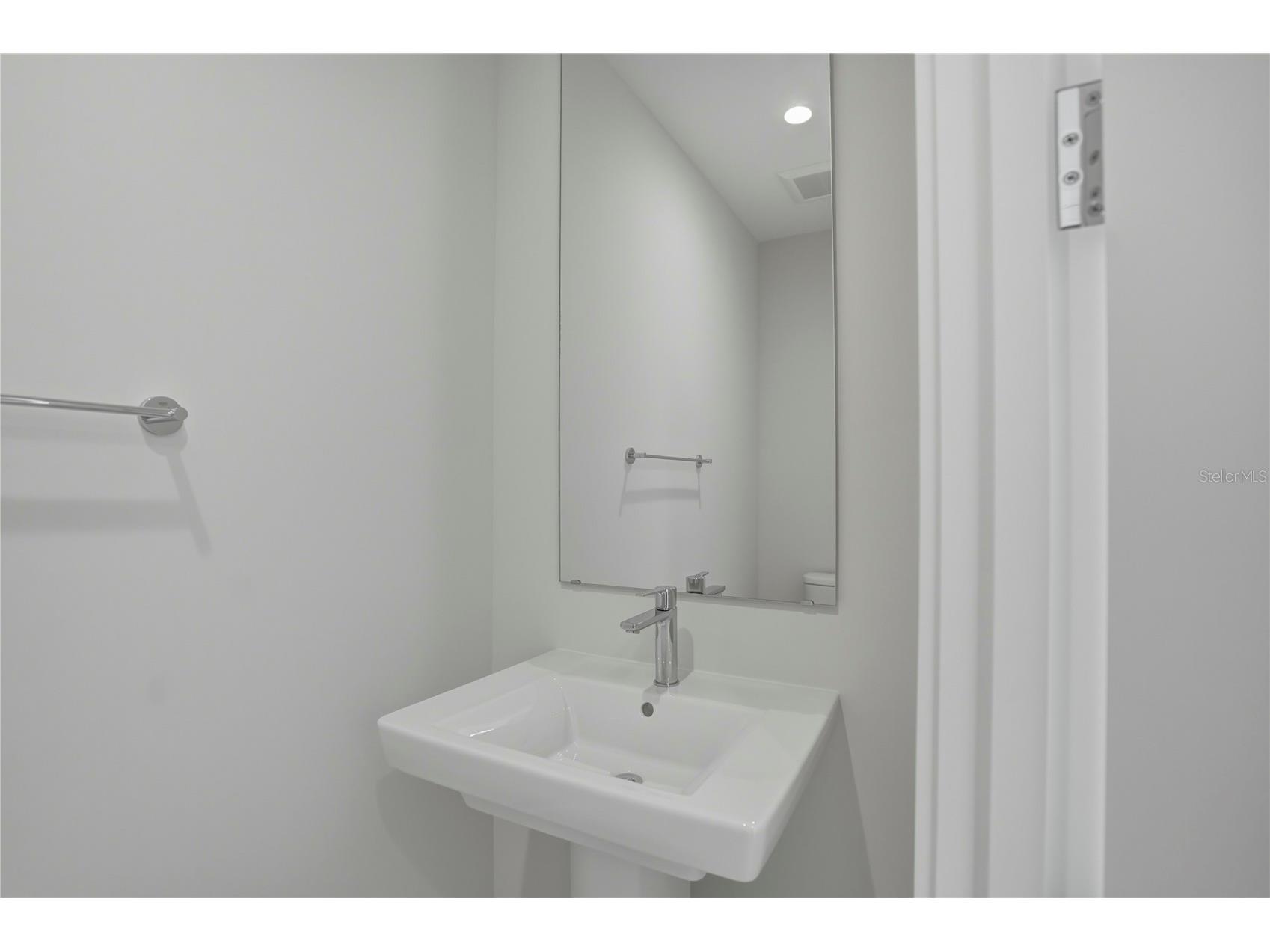 275 1st Avenue S #3908 Saint Petersburg FL 33701 TB8479116 image11