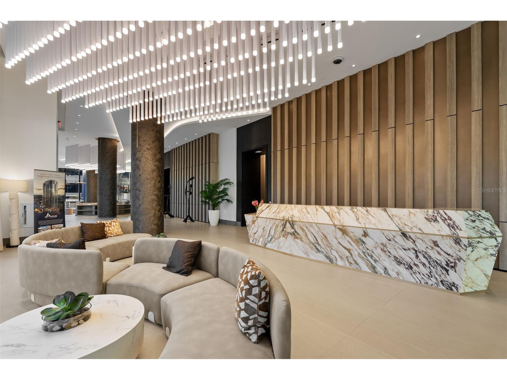 275 1st Avenue S #4002 Saint Petersburg FL 33701 TB8445723 image3