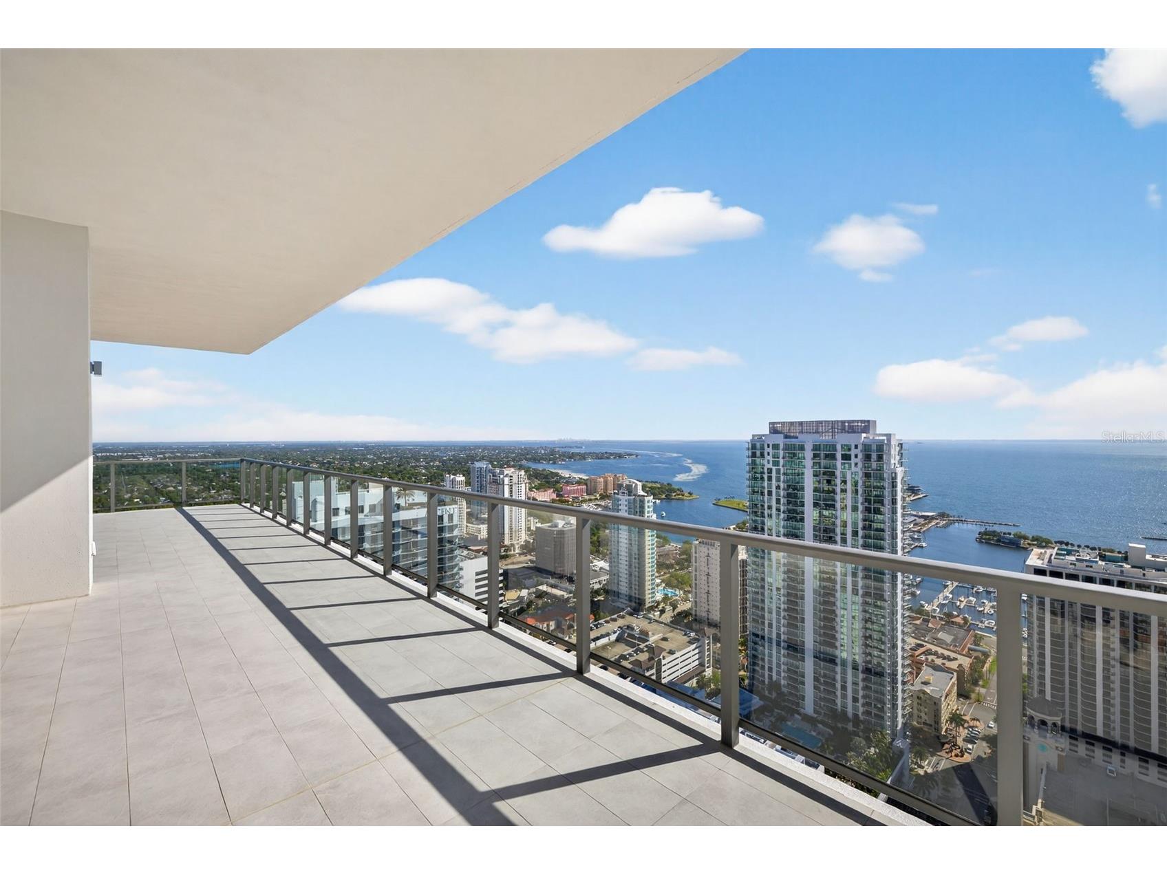 275 1st Avenue S #4202 Saint Petersburg FL 33701 TB8490619 image18