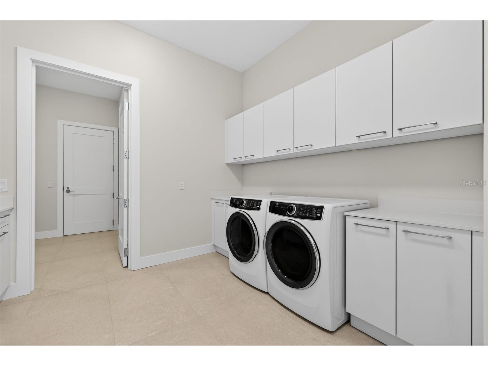 275 1st Avenue S #4202 Saint Petersburg FL 33701 TB8490619 image42