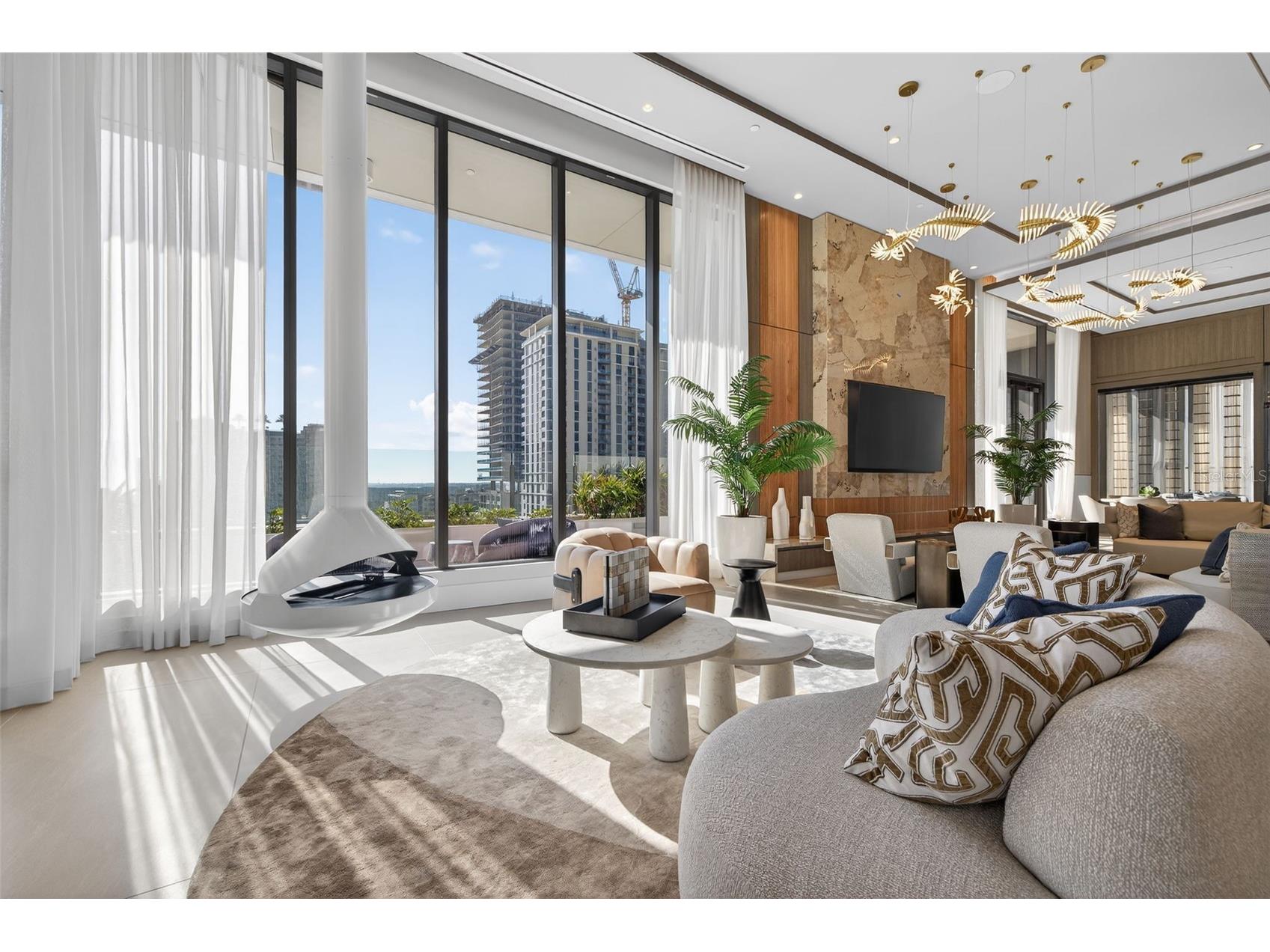 275 1st Avenue S #4202 Saint Petersburg FL 33701 TB8490619 image46
