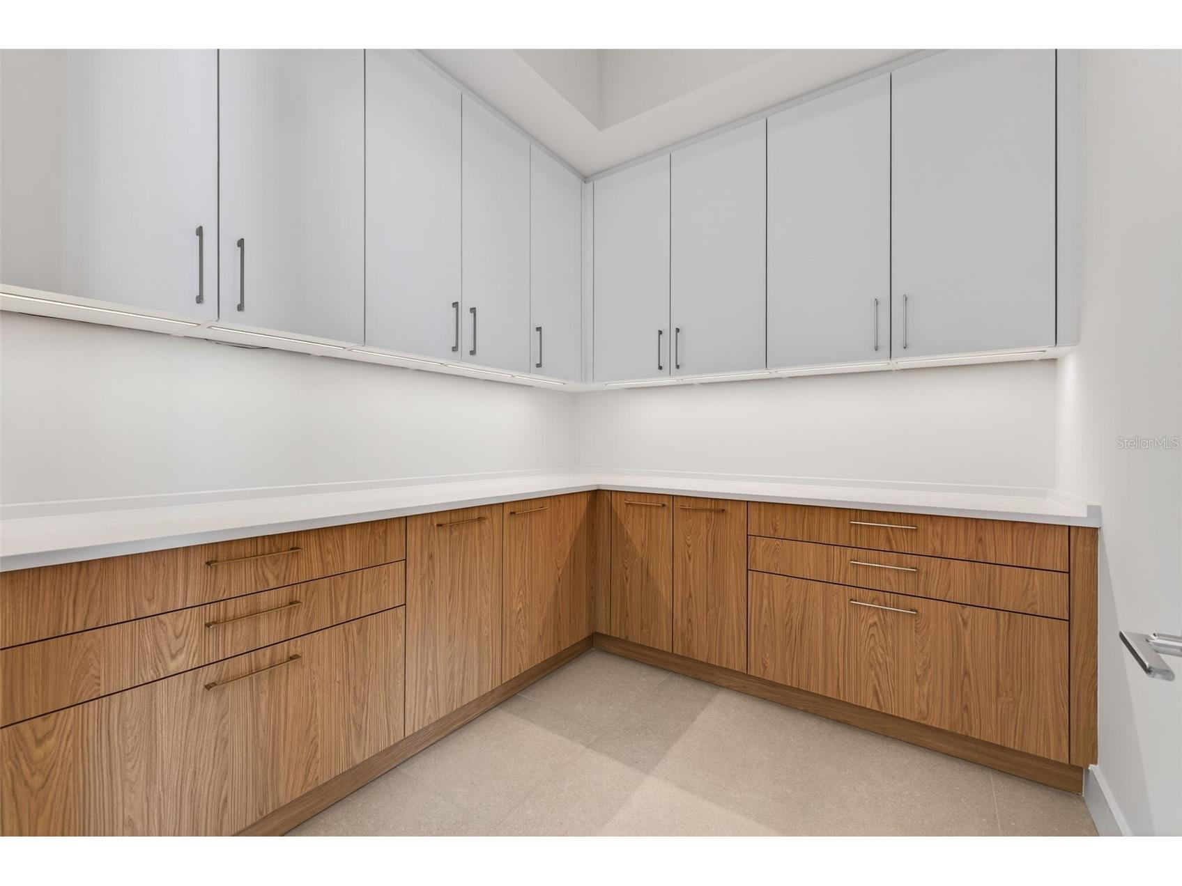 275 1st Avenue S #4202 Saint Petersburg FL 33701 TB8490619 image5