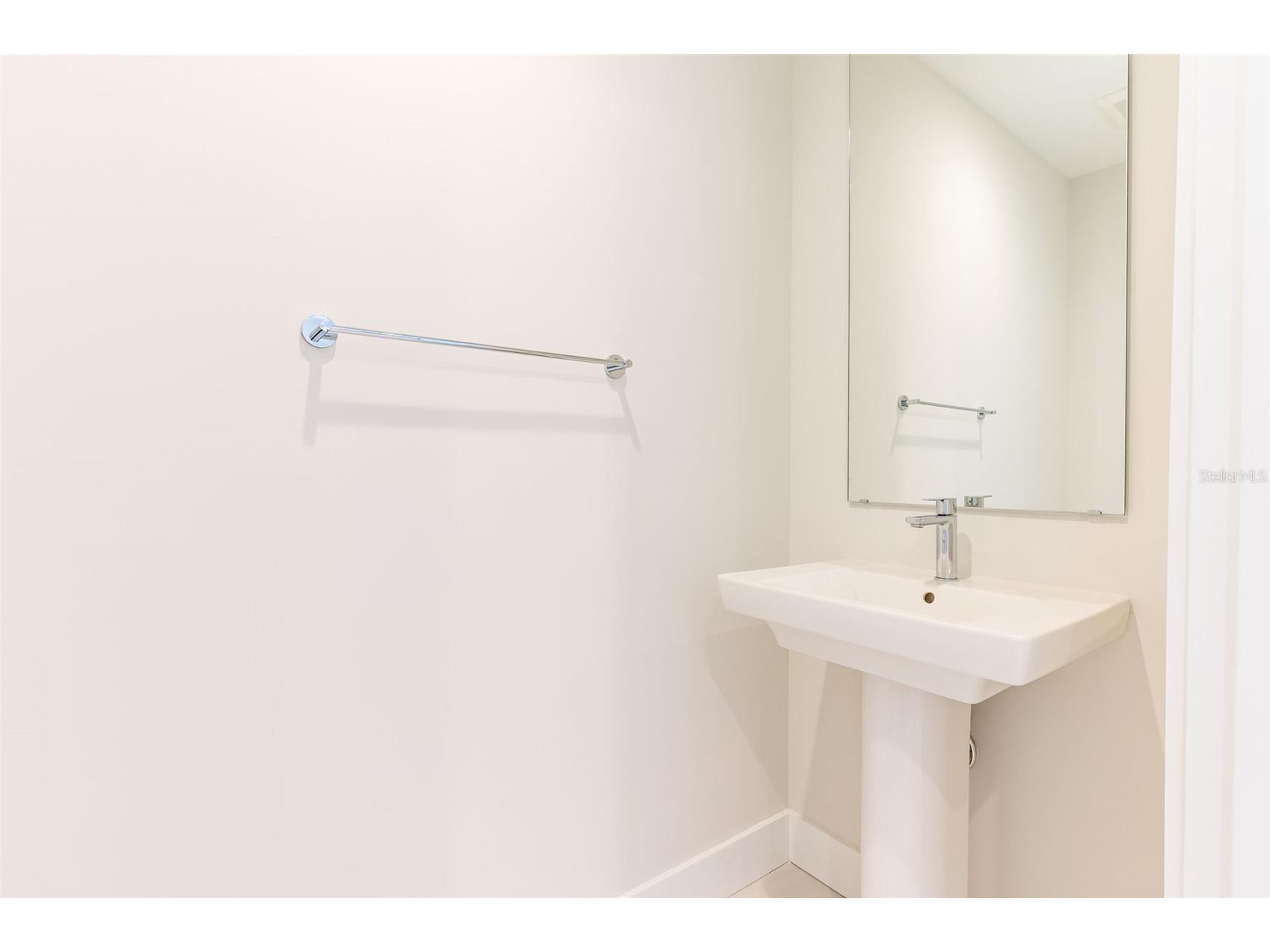 275 1st Avenue South #2208 Saint Petersburg FL 33701 TB8507421 image11