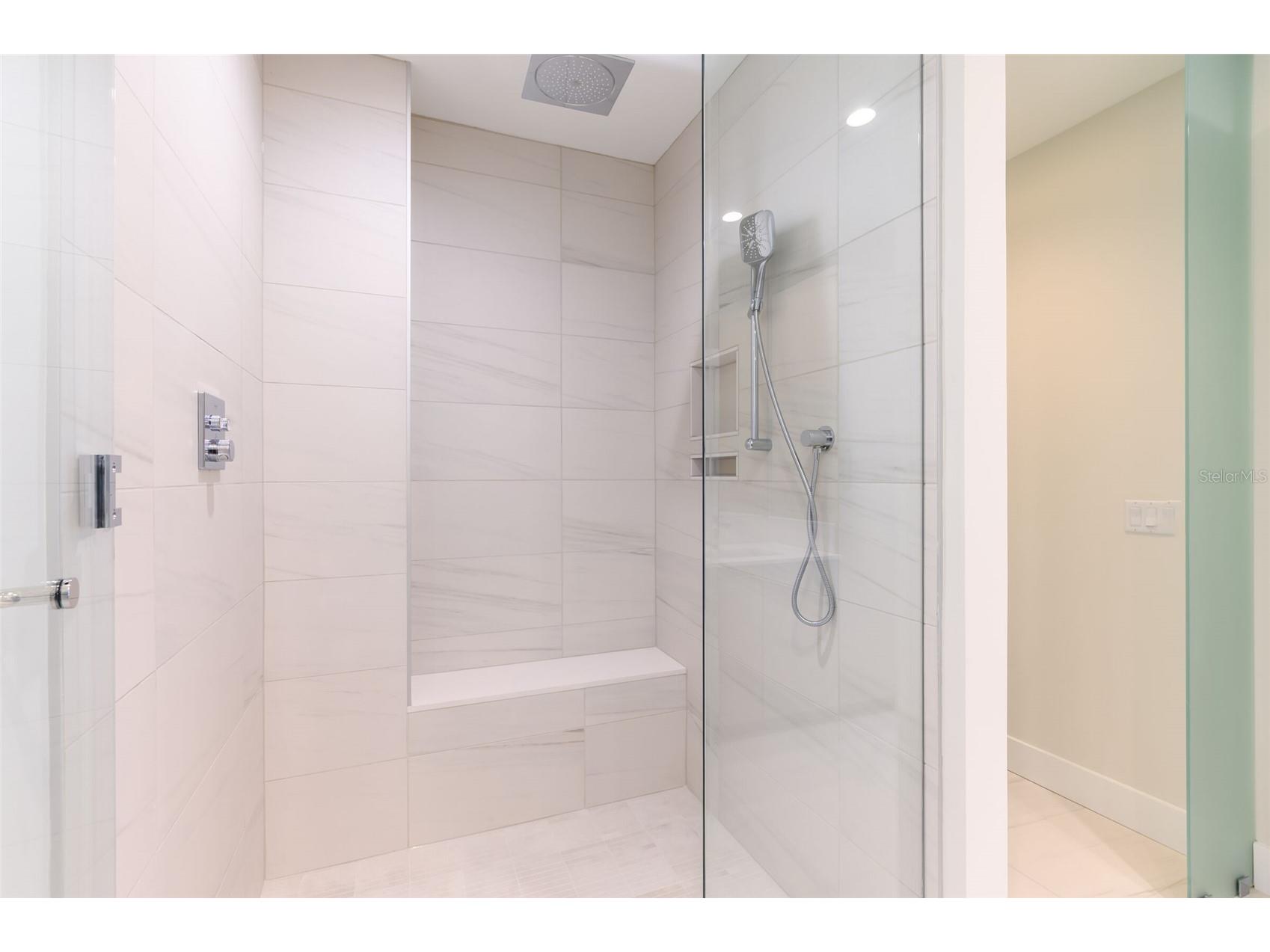 275 1st Avenue South #2208 Saint Petersburg FL 33701 TB8507421 image33