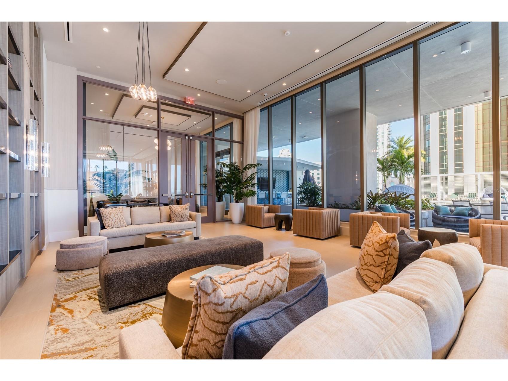 275 1st Avenue South #2208 Saint Petersburg FL 33701 TB8507421 image52