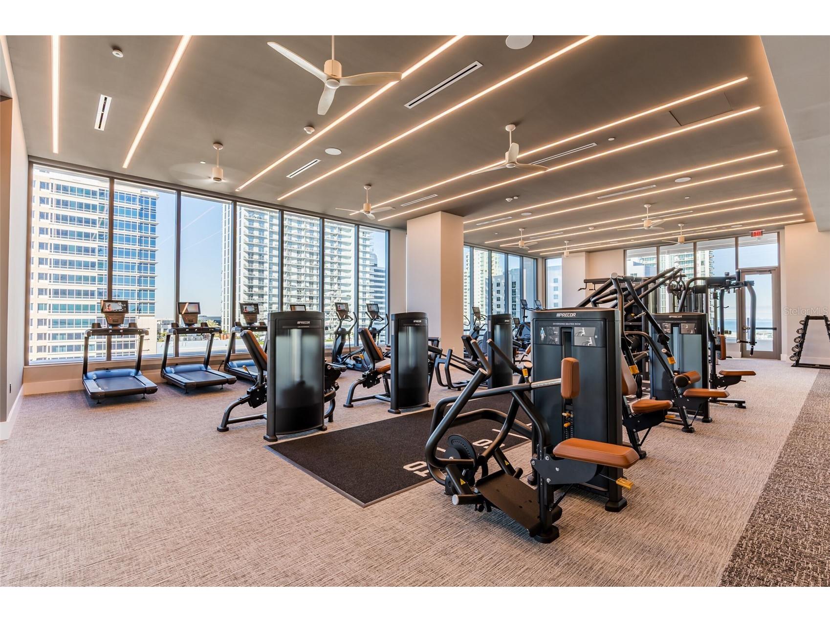 275 1st Avenue South #2208 Saint Petersburg FL 33701 TB8507421 image63