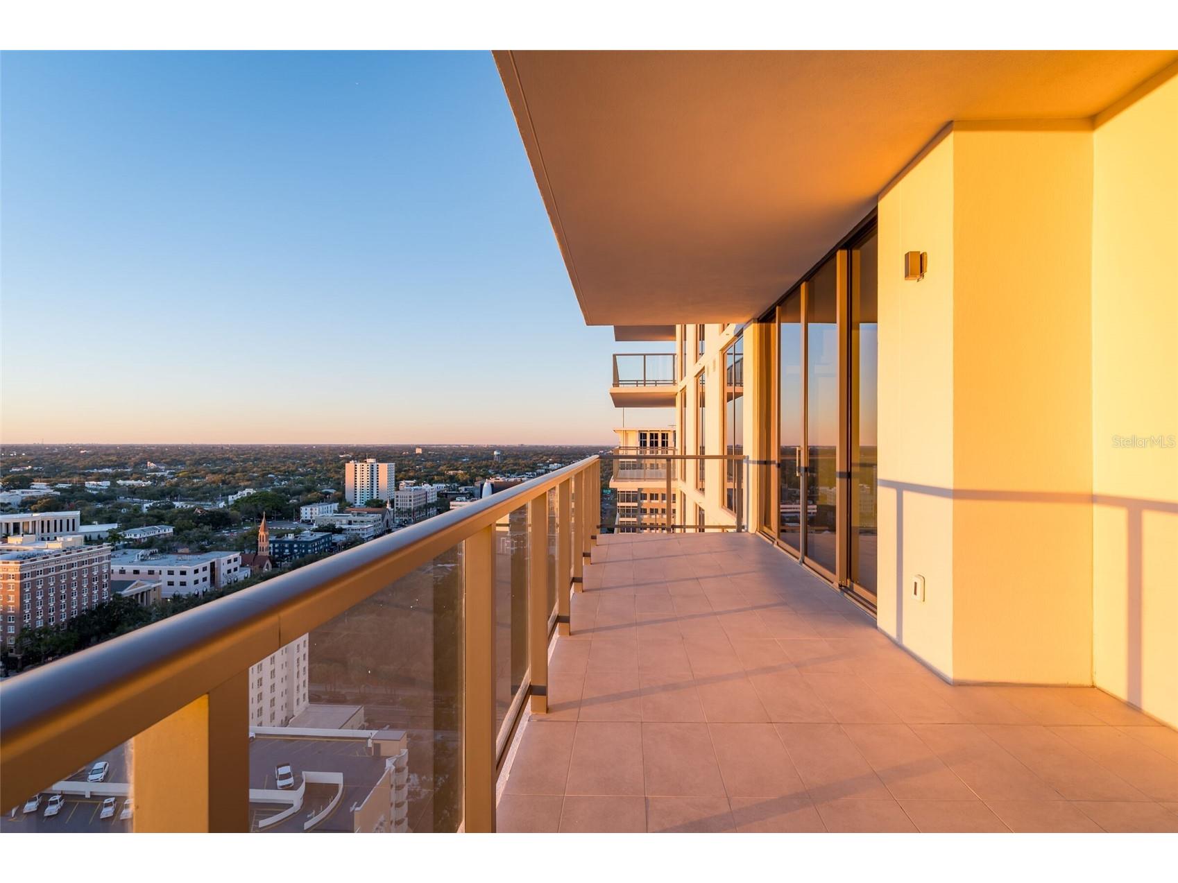 275 1st Avenue South #2208 Saint Petersburg FL 33701 TB8507421 image69