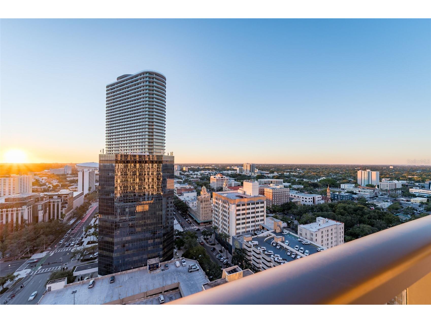 275 1st Avenue South #2208 Saint Petersburg FL 33701 TB8507421 image70